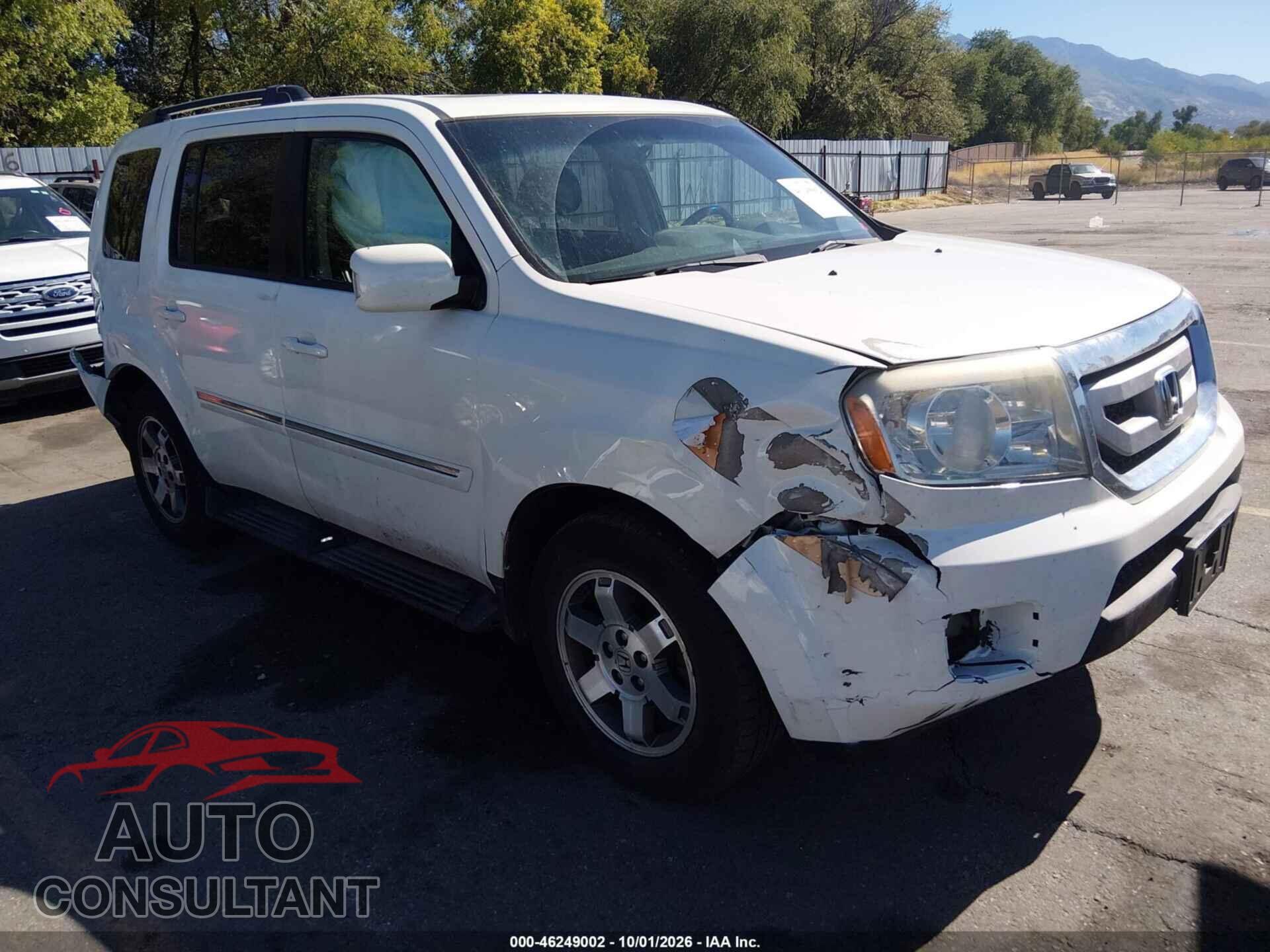 HONDA PILOT 2011 - 5FNYF4H95BB101065