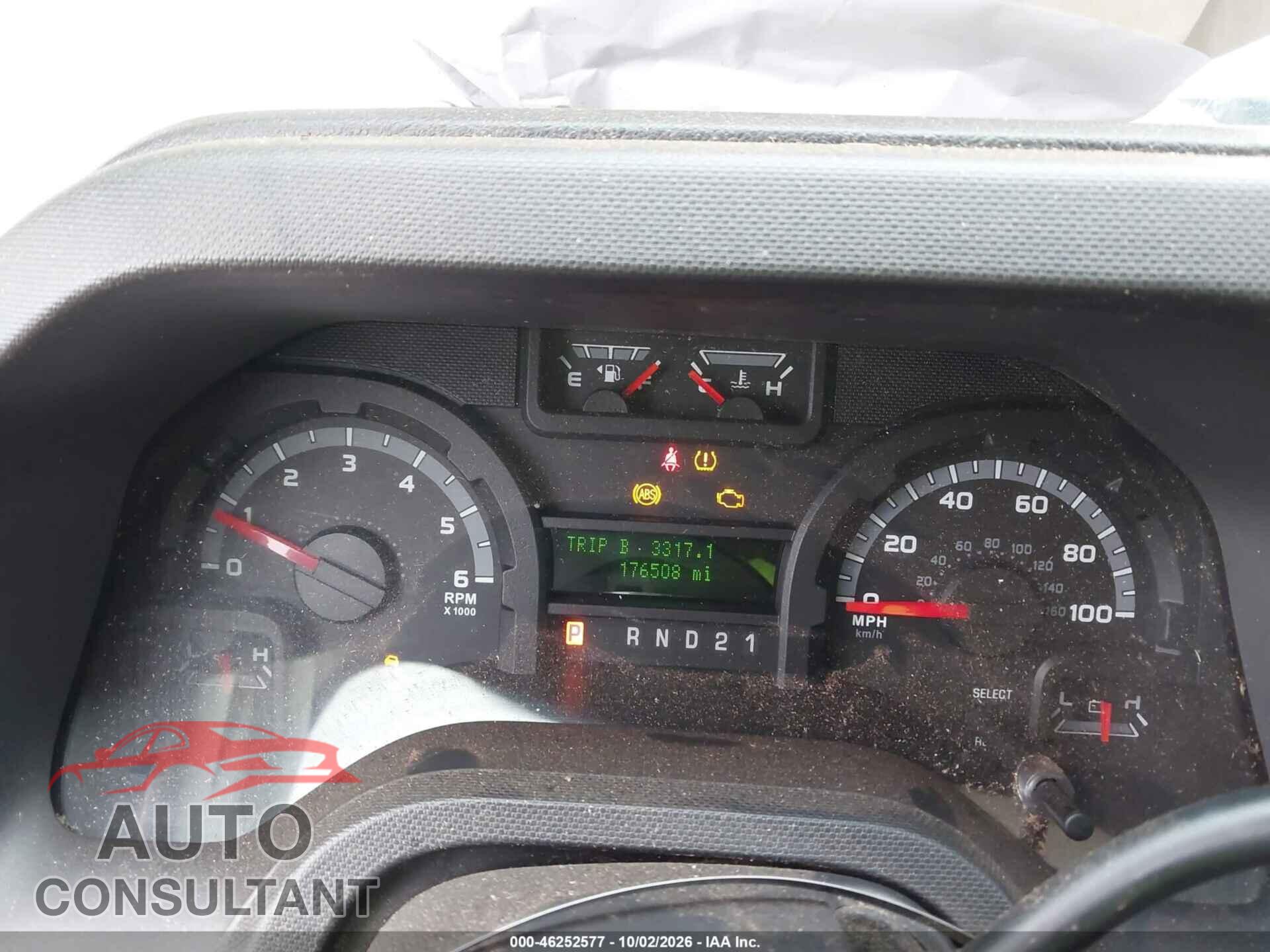 FORD E-350 SUPER DUTY 2010 - 1FBNE3BL0ADA55188