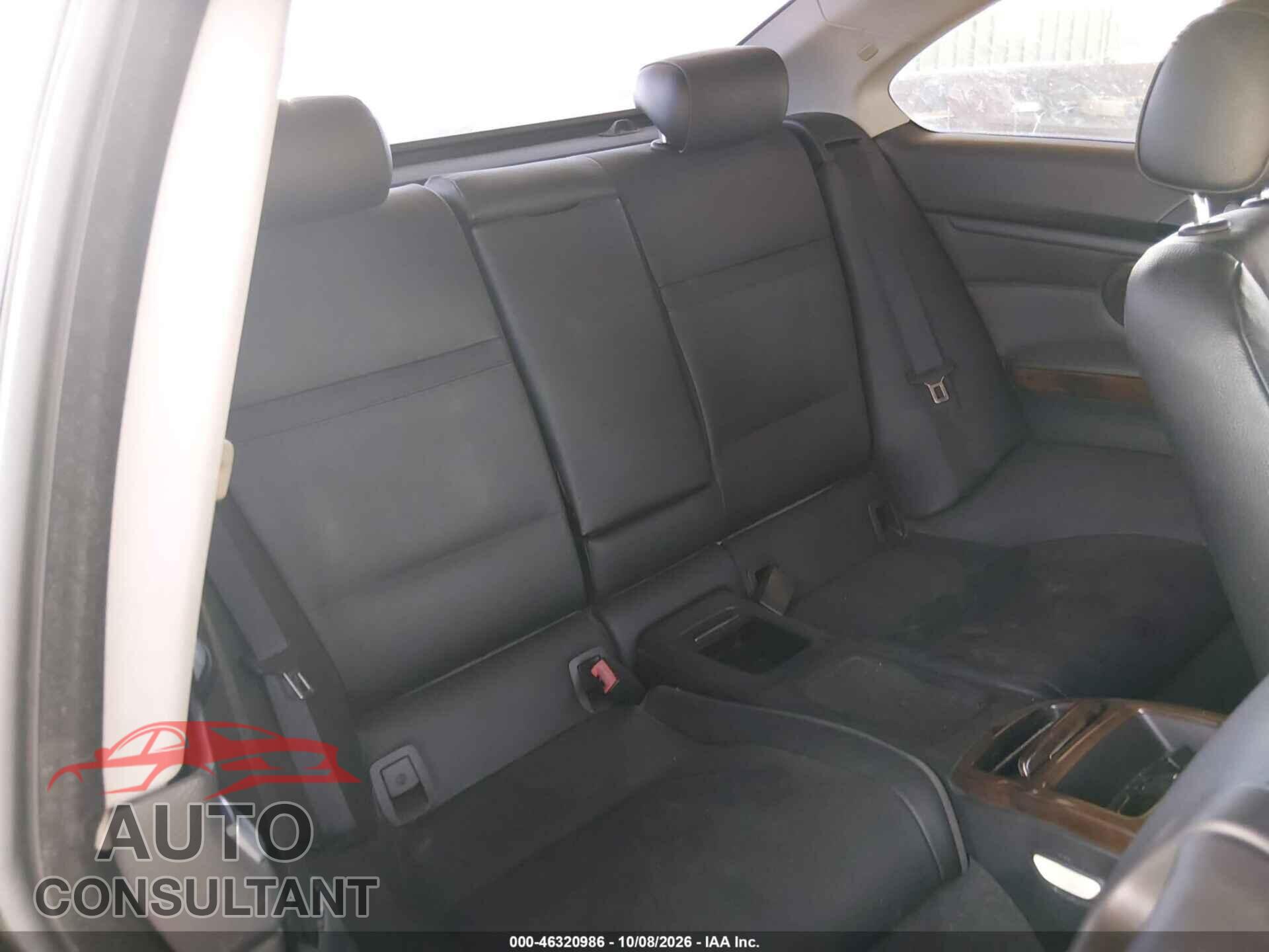 BMW 335I 2011 - WBAKG7C54BE801747