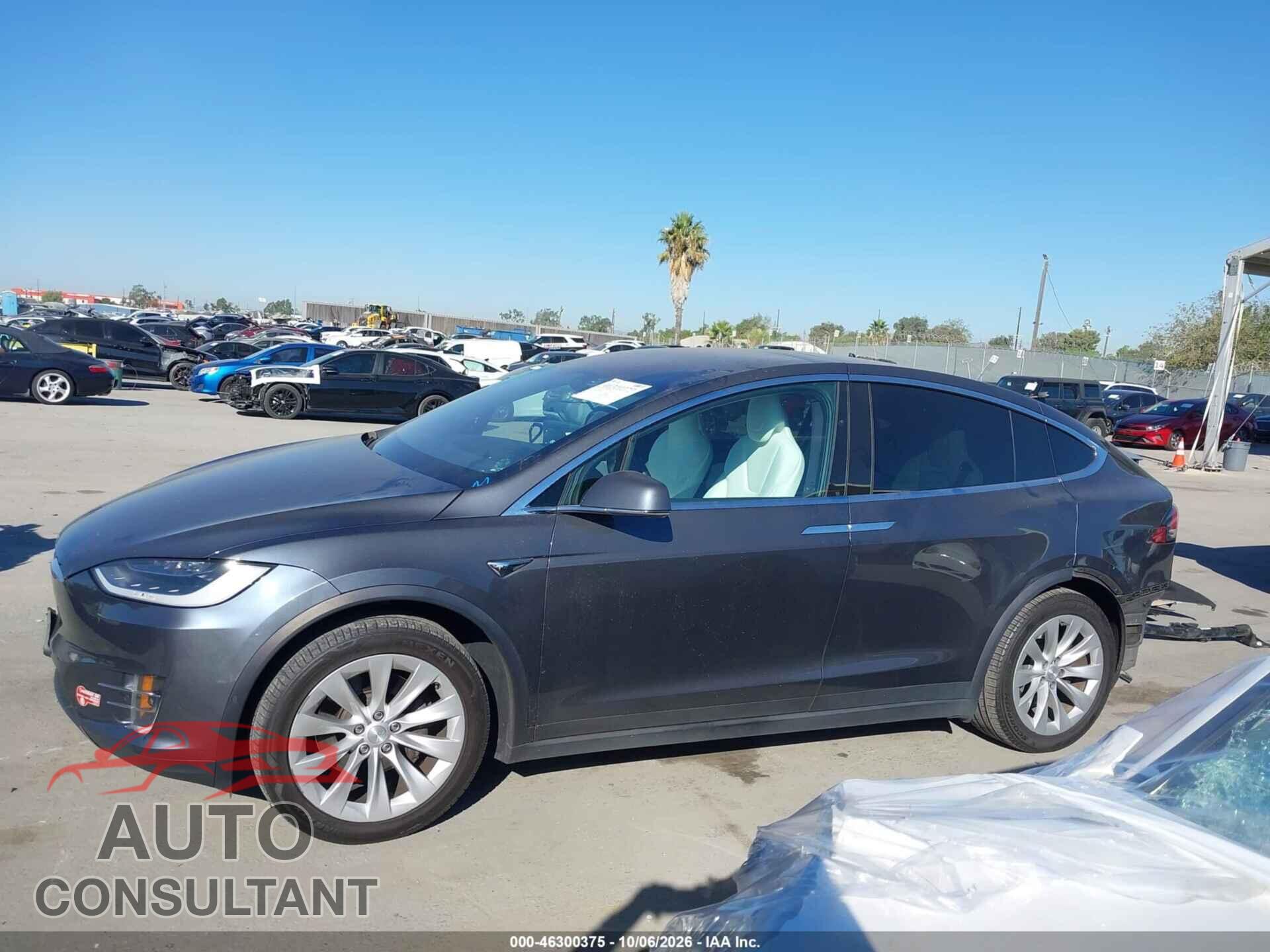 TESLA MODEL X 2017 - 5YJXCBE29HF078382