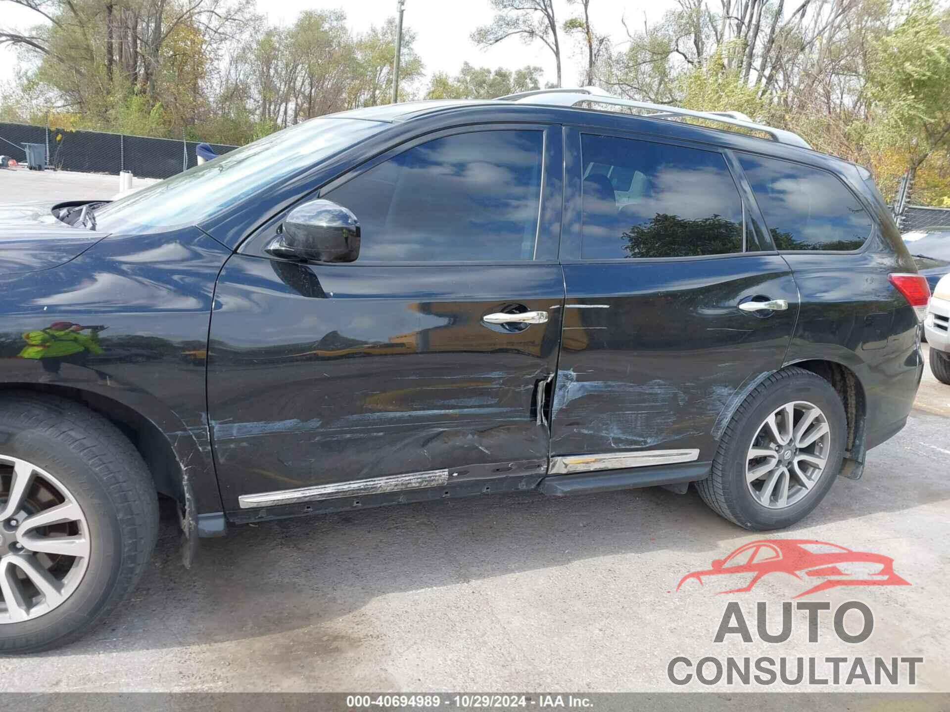 NISSAN PATHFINDER 2016 - 5N1AR2MN8GC601558
