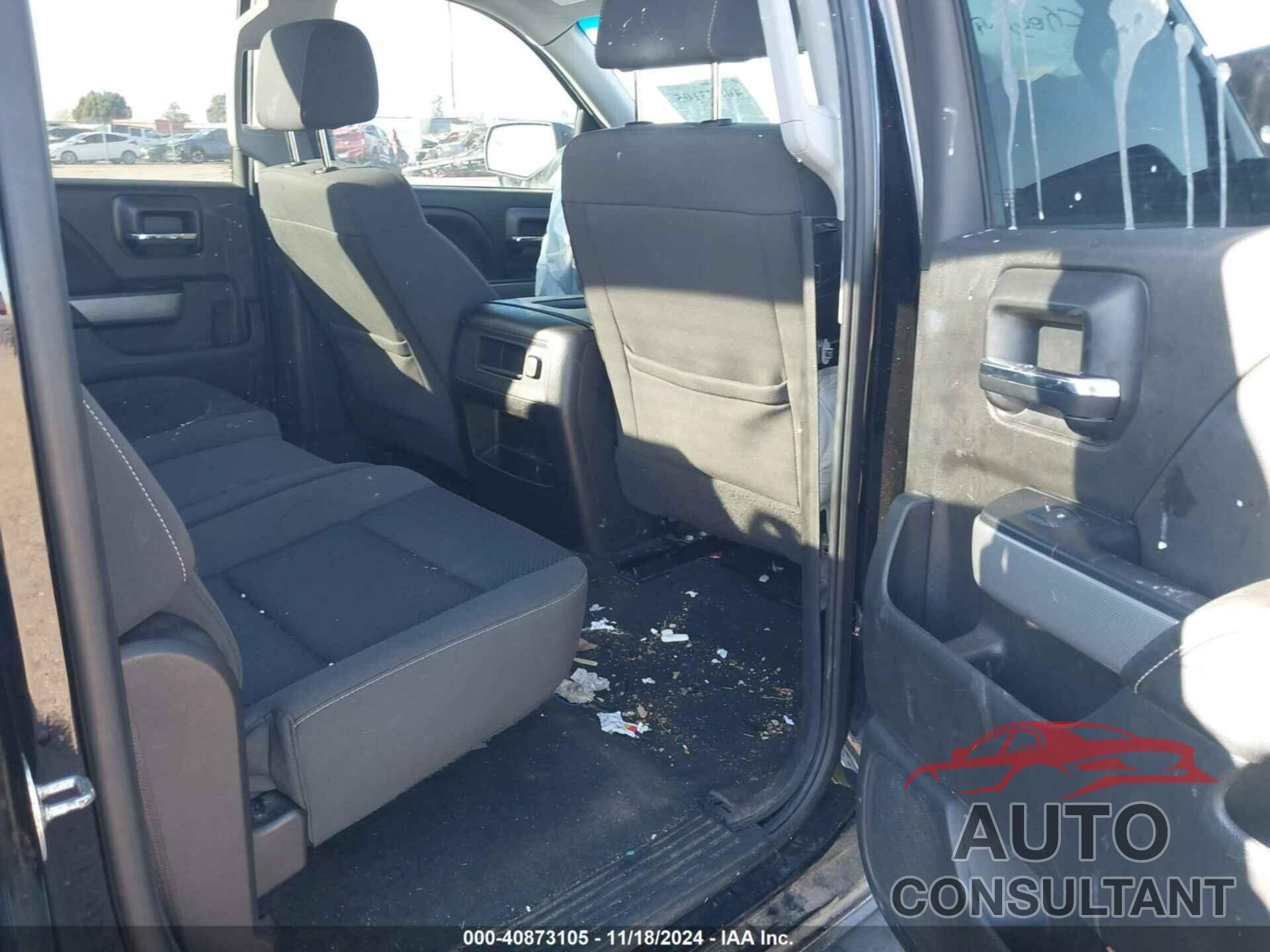 CHEVROLET SILVERADO 1500 2018 - 3GCUKREC6JG426498