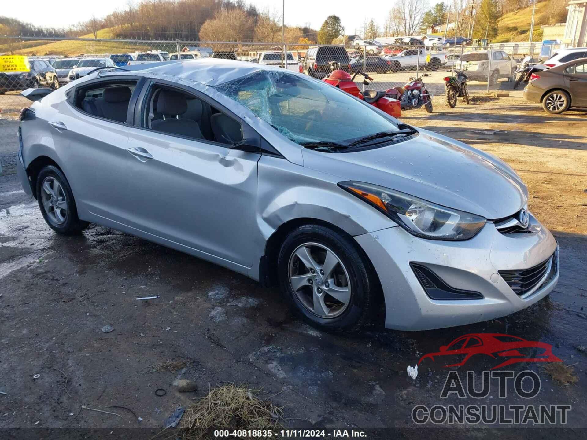 HYUNDAI ELANTRA 2015 - KMHDH4AE7FU393407