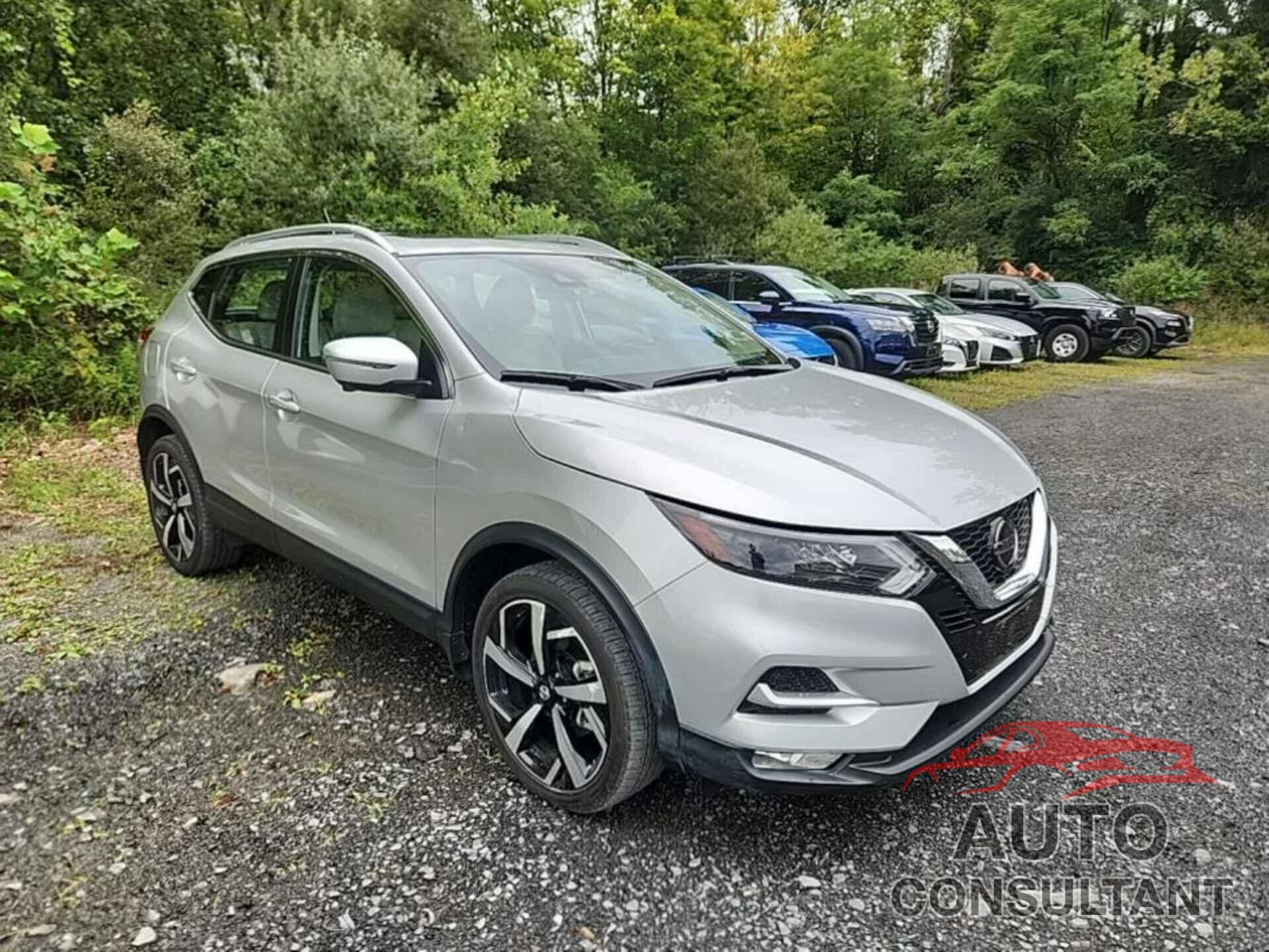 NISSAN ROGUE SPORT 2022 - JN1BJ1CW8NW485507