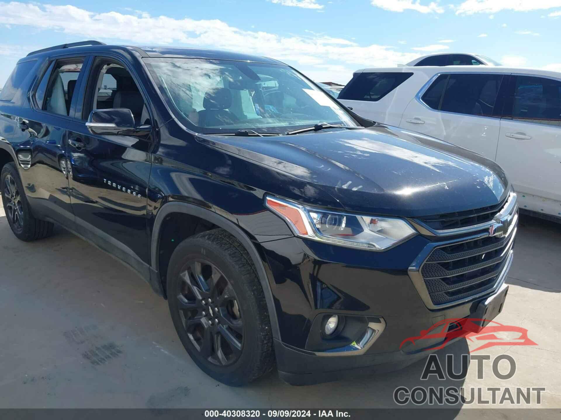 CHEVROLET TRAVERSE 2018 - 1GNERJKX8JJ176454