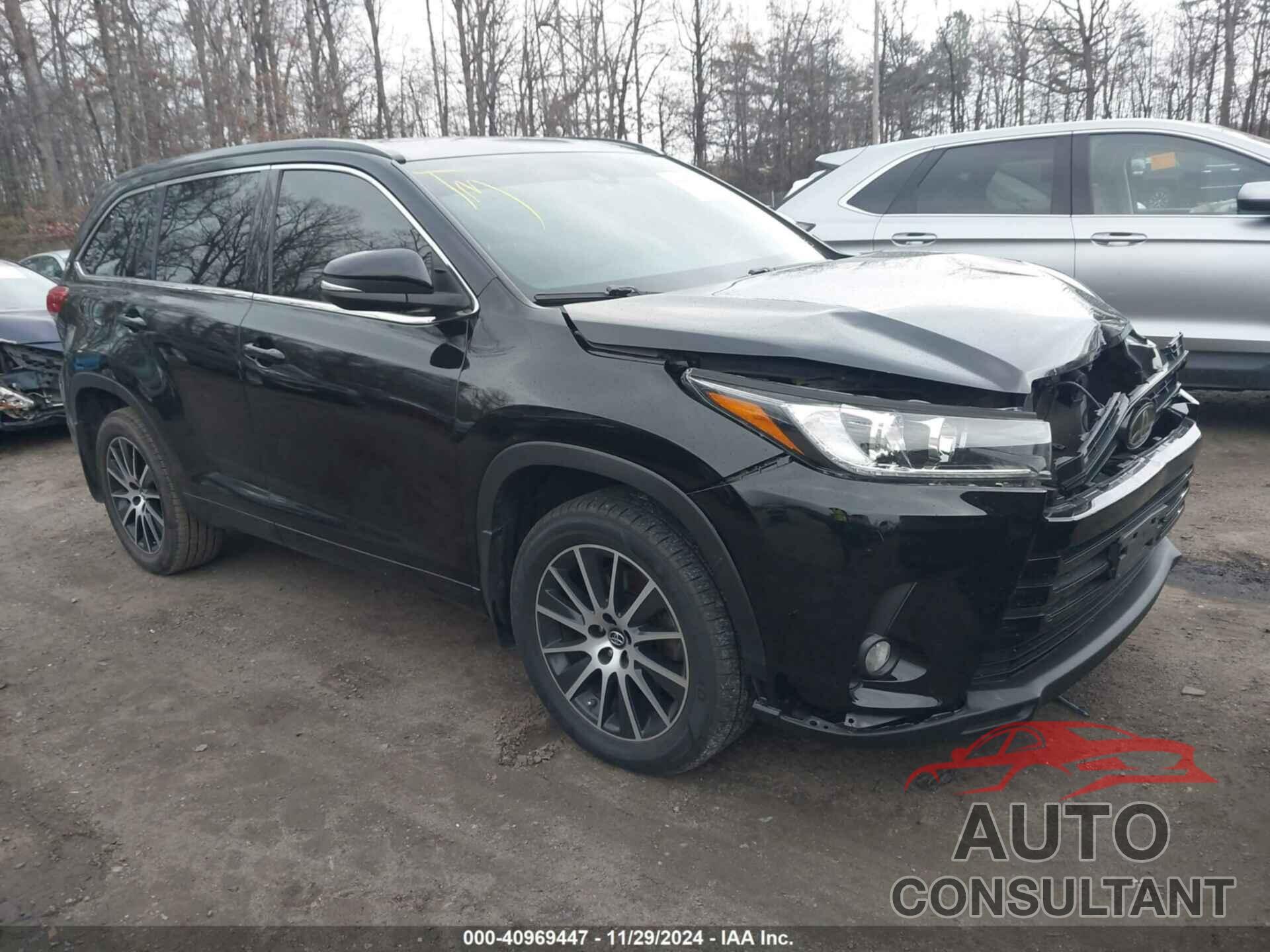 TOYOTA HIGHLANDER 2018 - 5TDJZRFH1JS548664