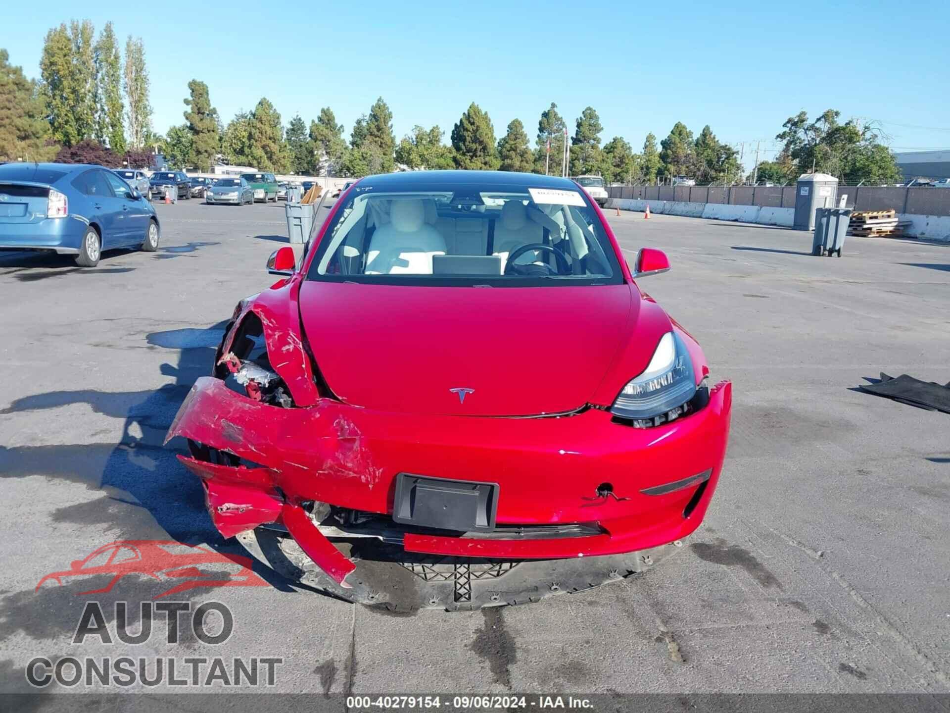 TESLA MODEL 3 2018 - 5YJ3E1EB0JF097556