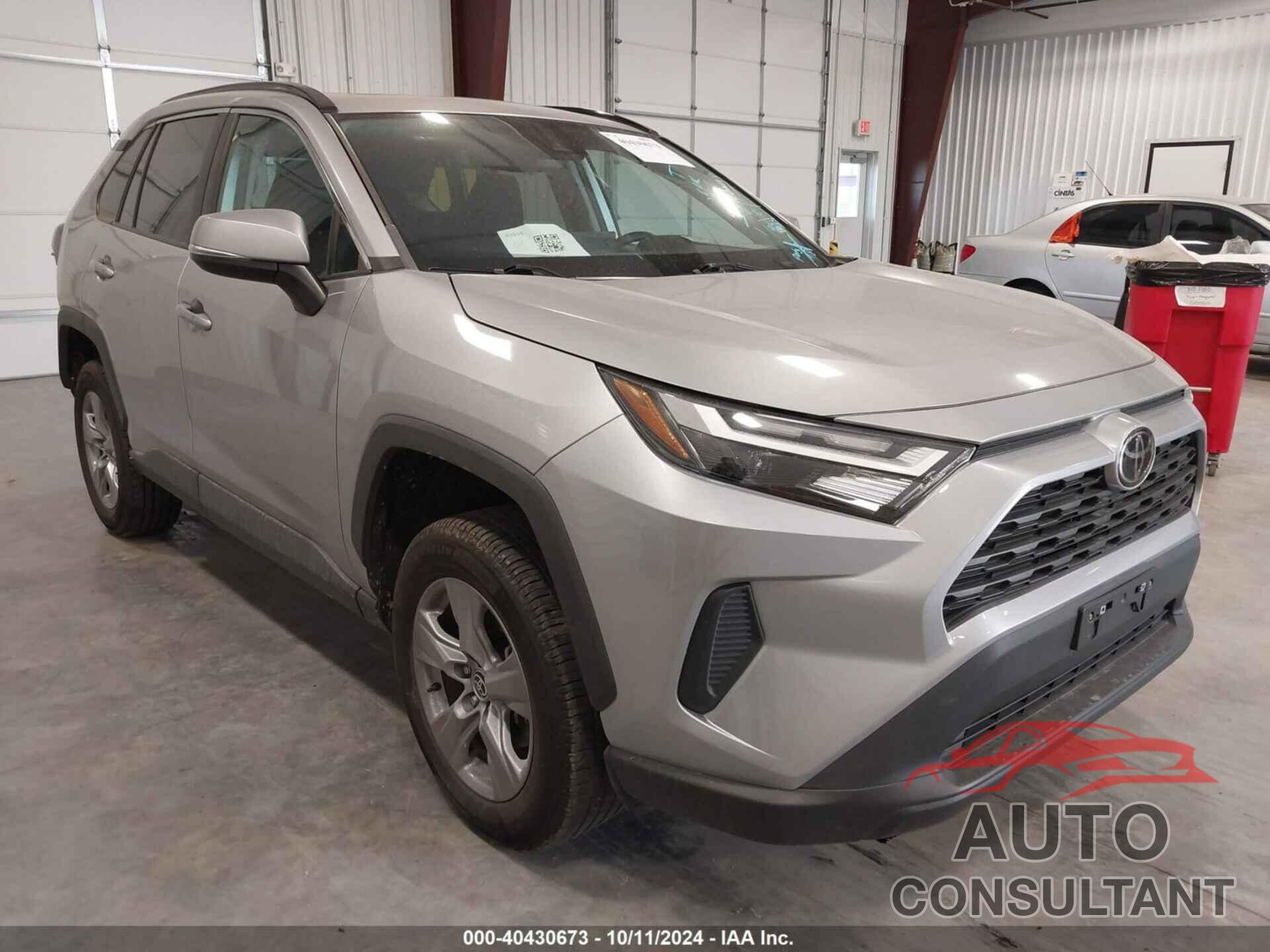 TOYOTA RAV4 2022 - 2T3W1RFV4NC194485