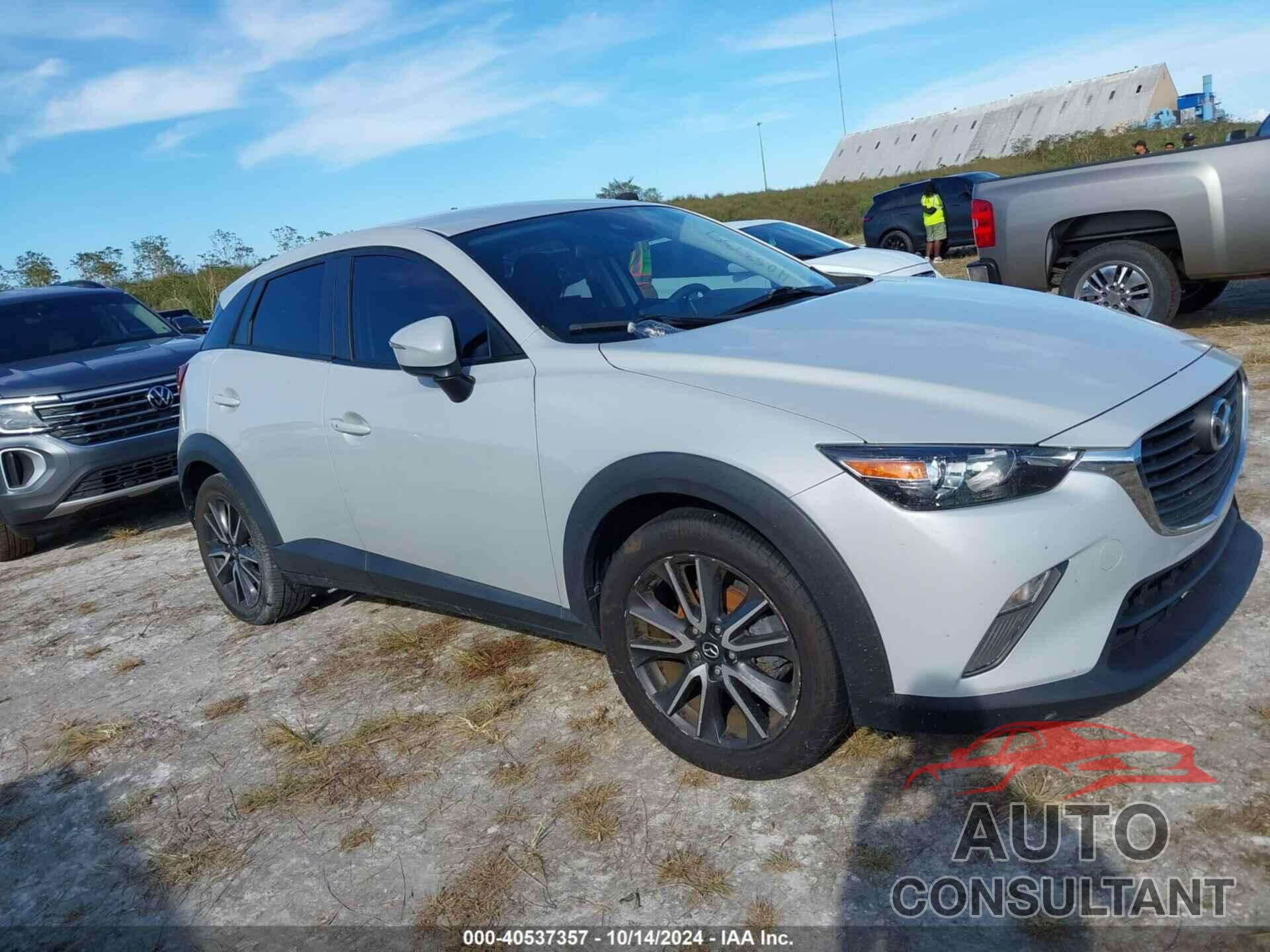 MAZDA CX-3 2018 - JM1DKDC70J0328063