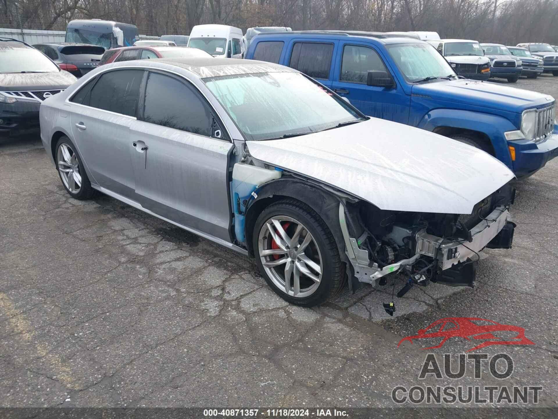 AUDI A8 L 2016 - WAU43AFD7GN007739