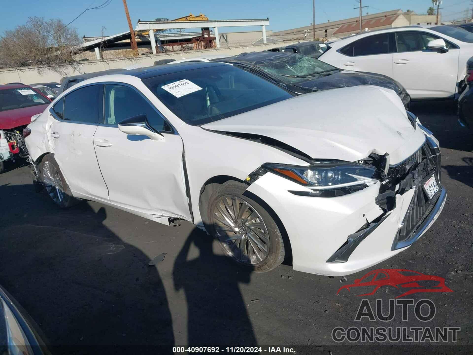 LEXUS ES 350 2022 - 58AEZ1B17NU132071