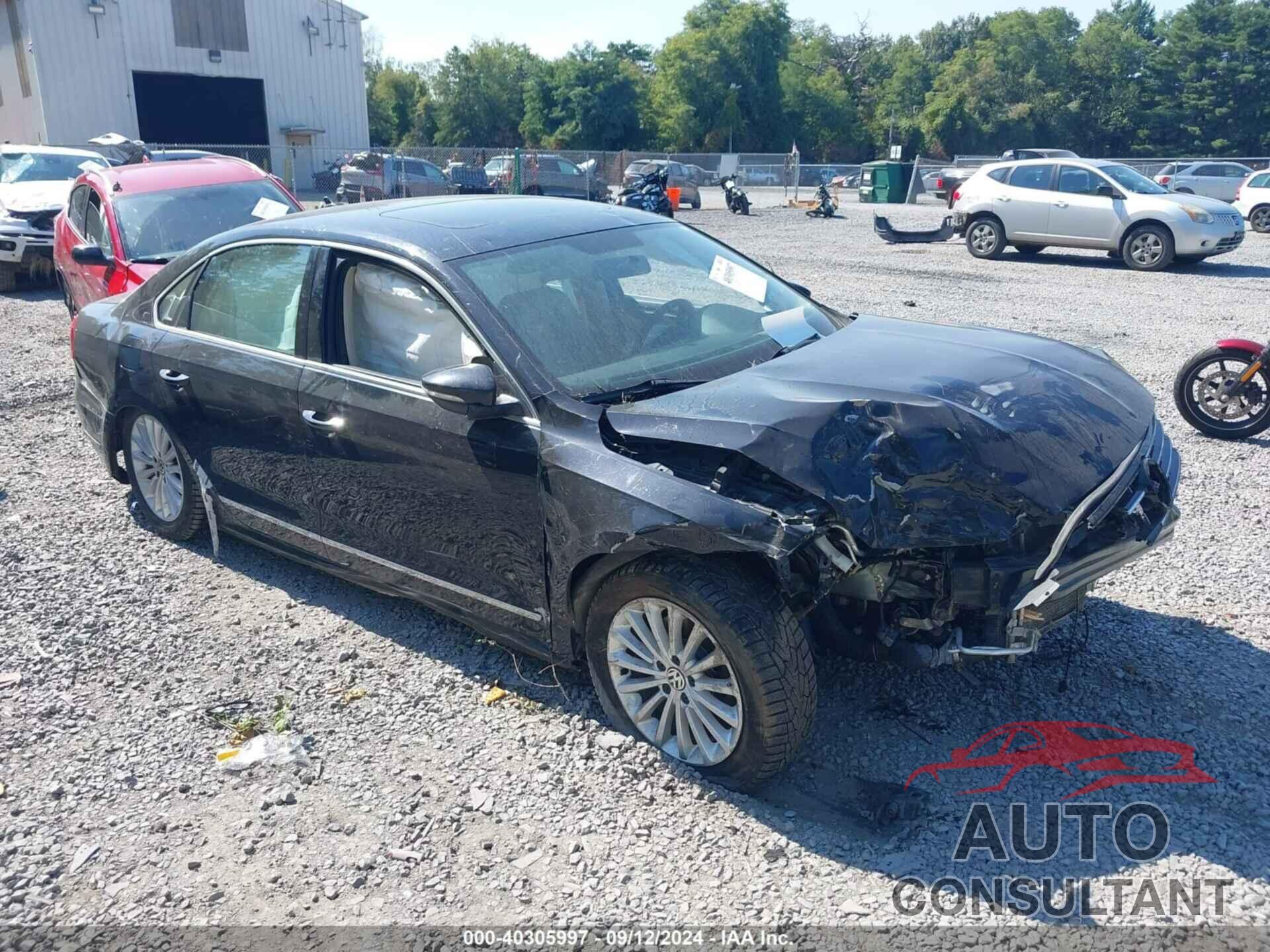 VOLKSWAGEN PASSAT 2017 - 1VWBT7A37HC079322