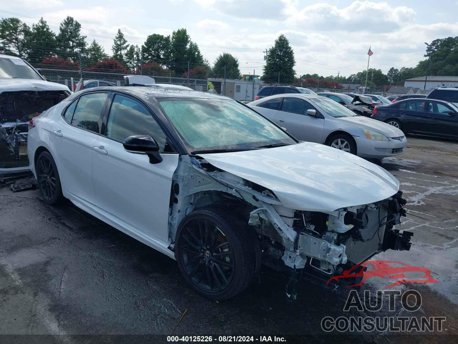 TOYOTA CAMRY 2023 - 4T1K61AK2PU107353