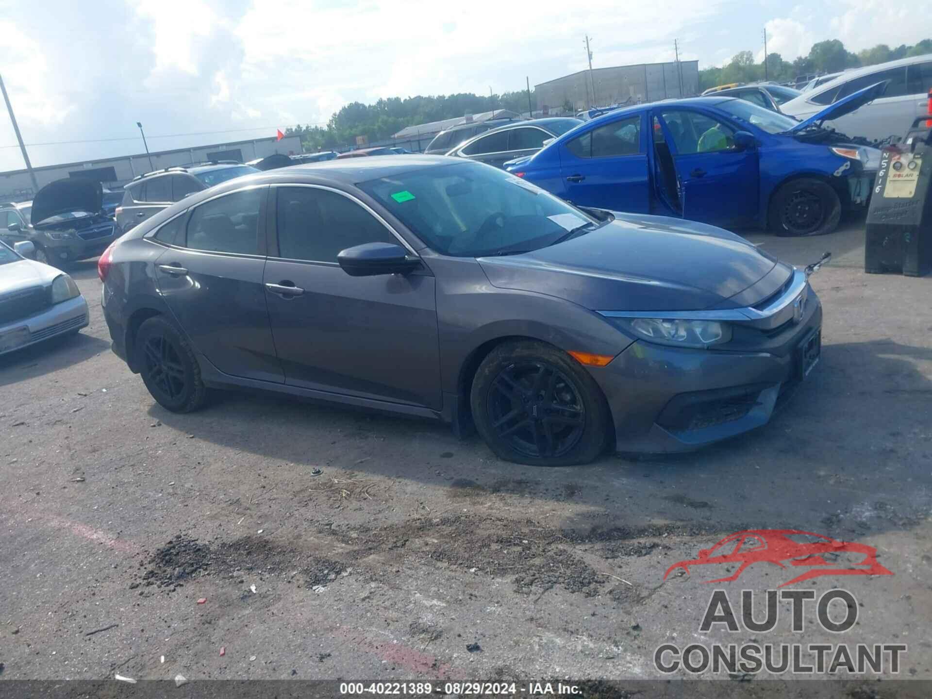 HONDA CIVIC 2017 - 2HGFC2F51HH564443