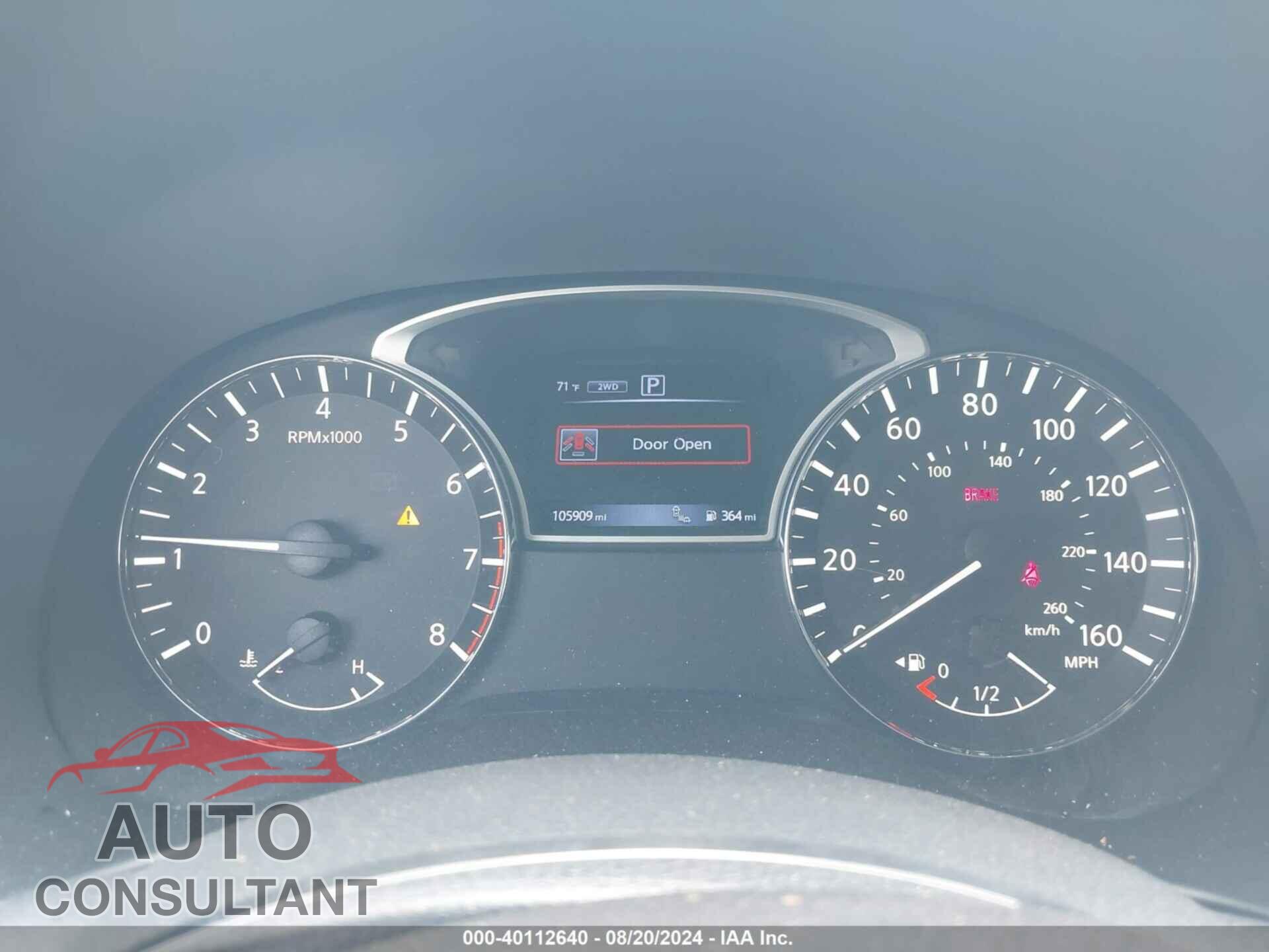 NISSAN PATHFINDER 2017 - 5N1DR2MM8HC680963