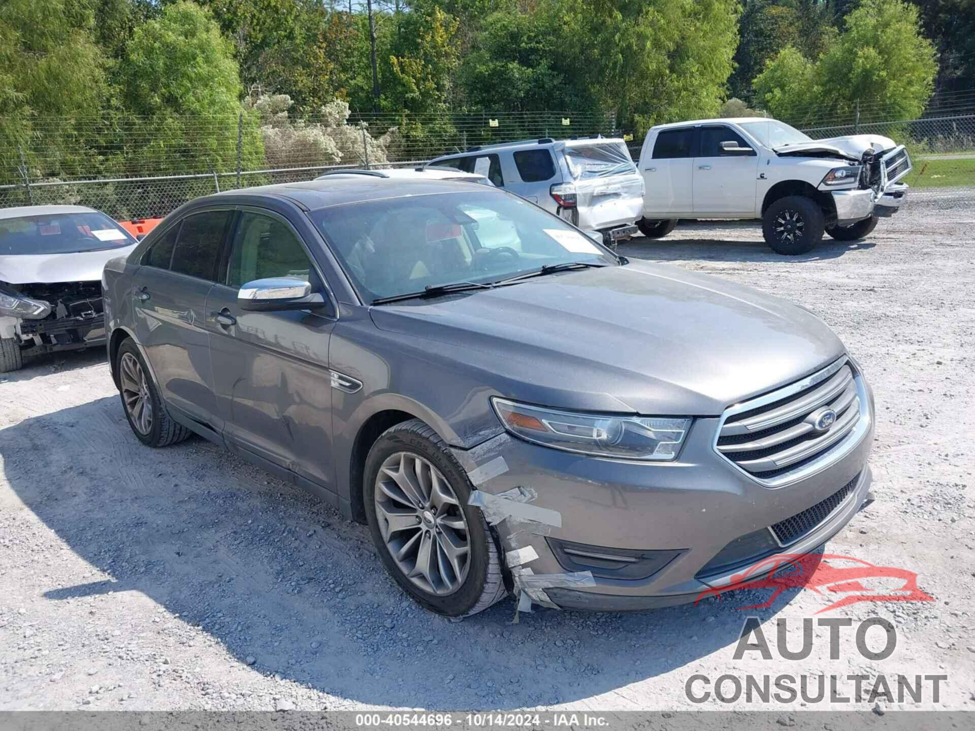 FORD TAURUS 2013 - 1FAHP2F83DG101186