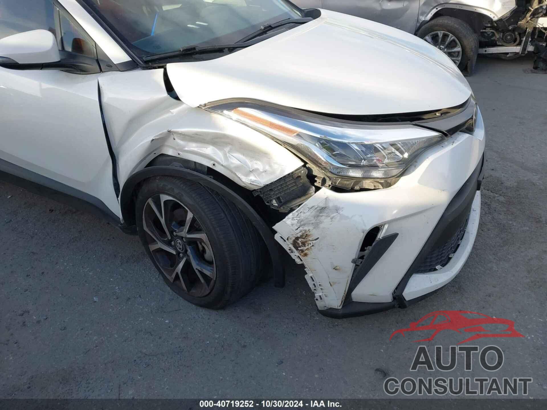 TOYOTA C-HR 2020 - JTNKHMBX6L1078649