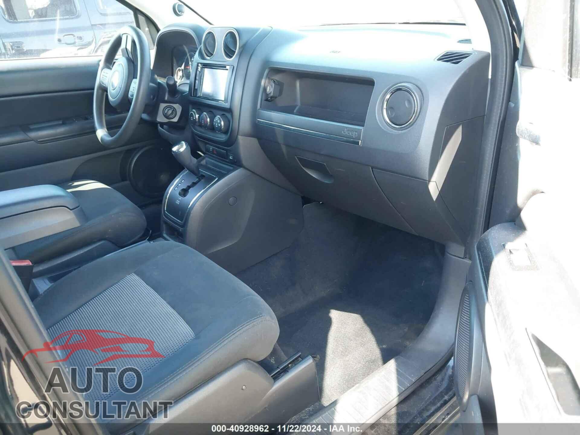 JEEP COMPASS 2012 - 1C4NJCBA6CD724184