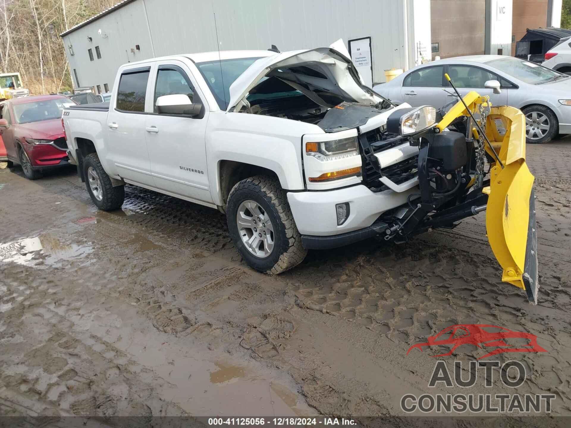 CHEVROLET SILVERADO 2018 - 3GCUKREC4JG578148