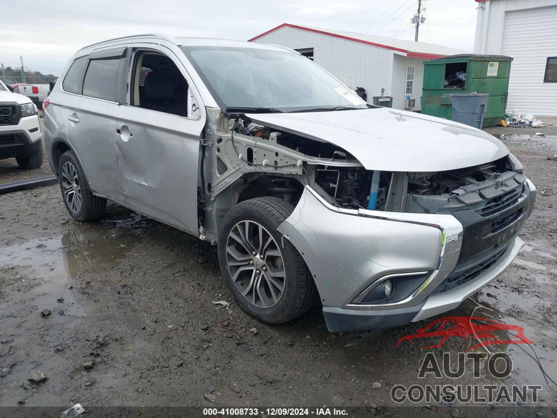 MITSUBISHI OUTLANDER 2018 - JA4AD3A31JZ001538