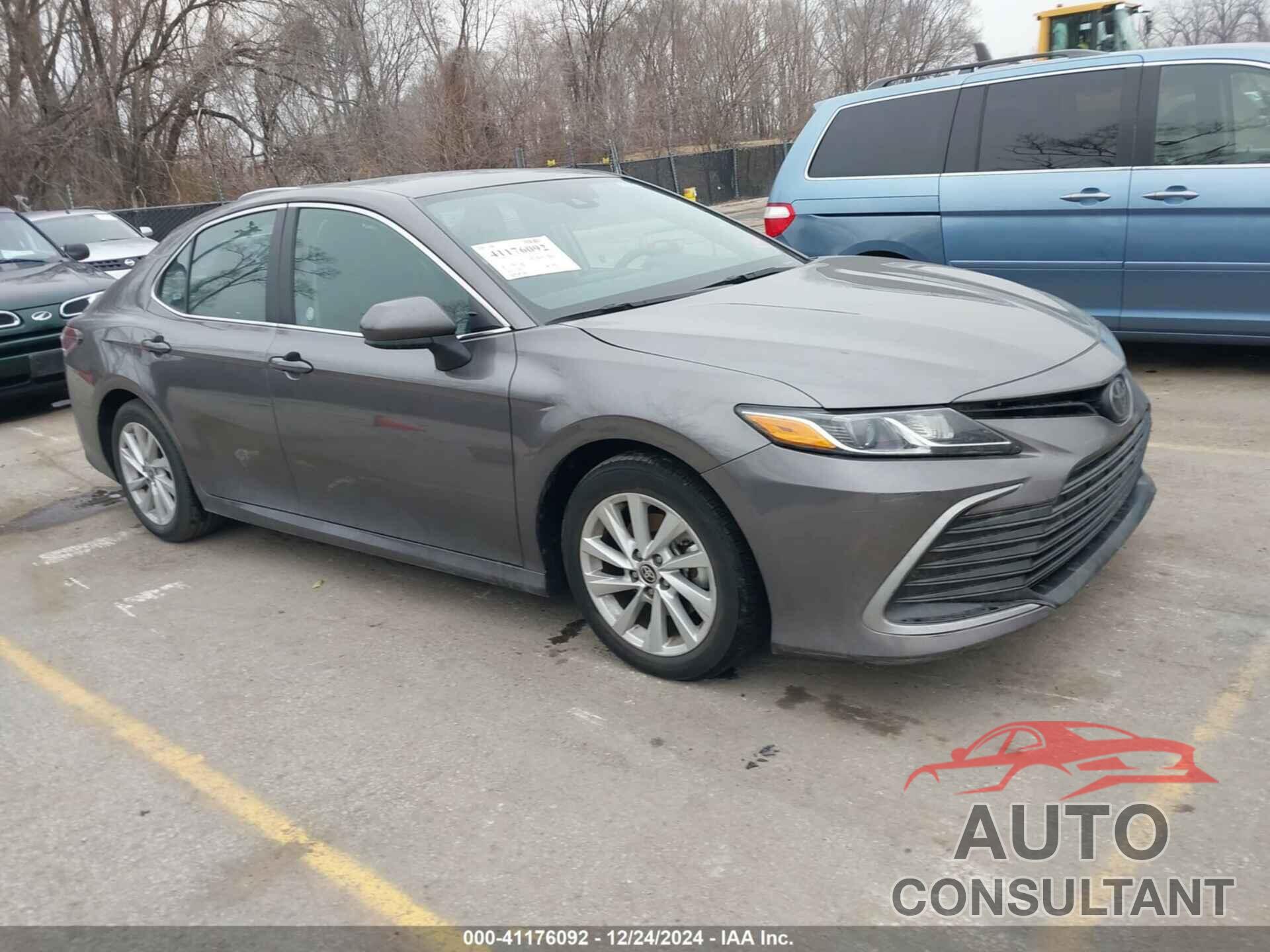 TOYOTA CAMRY 2024 - 4T1C11AK5RU223202