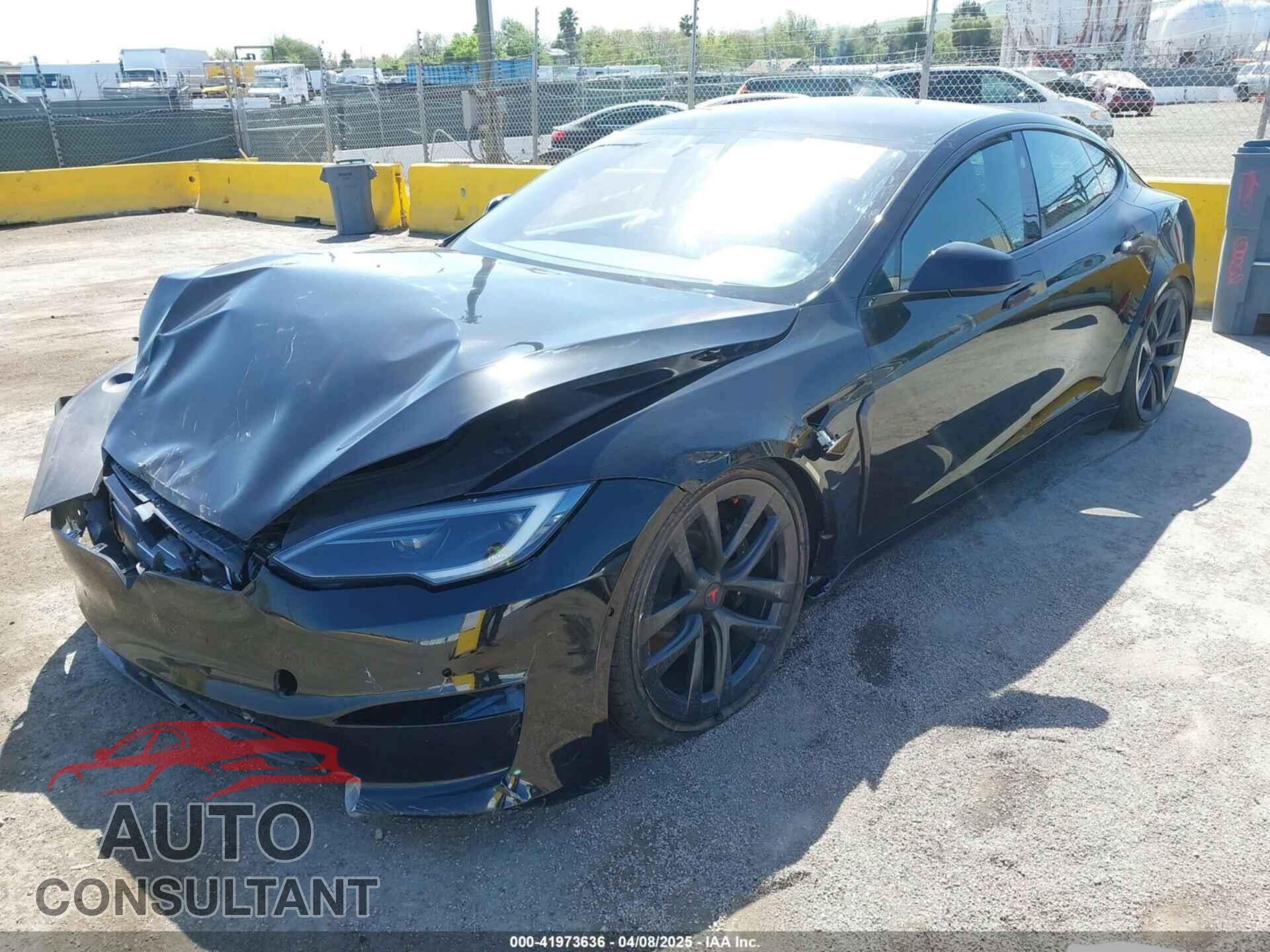 TESLA MODEL S 2022 - 5YJSA1E61NF483354