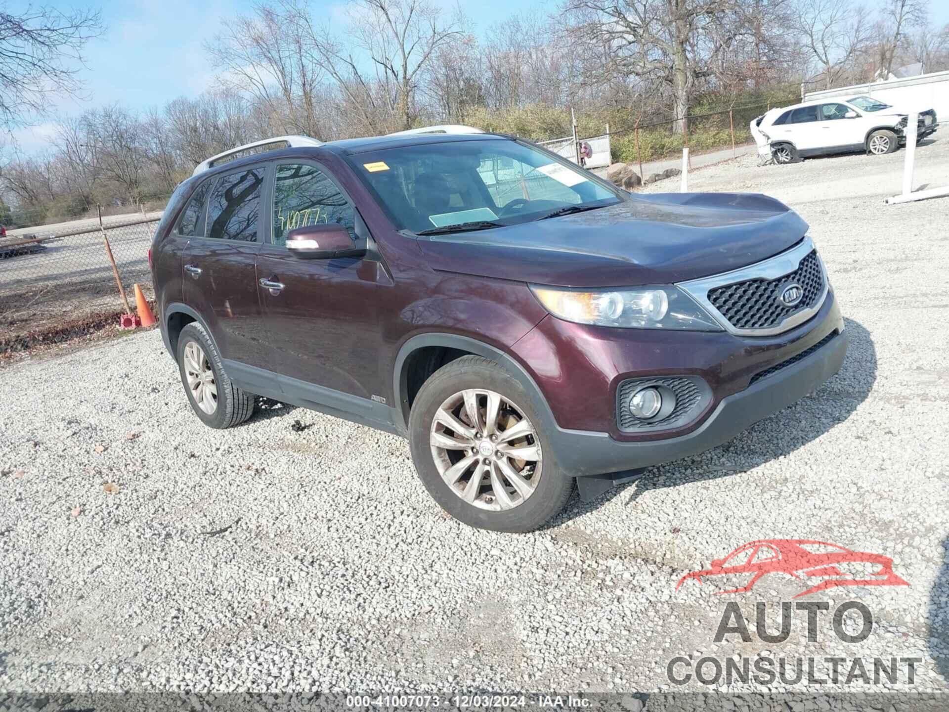 KIA SORENTO 2011 - 5XYKUDA26BG043386