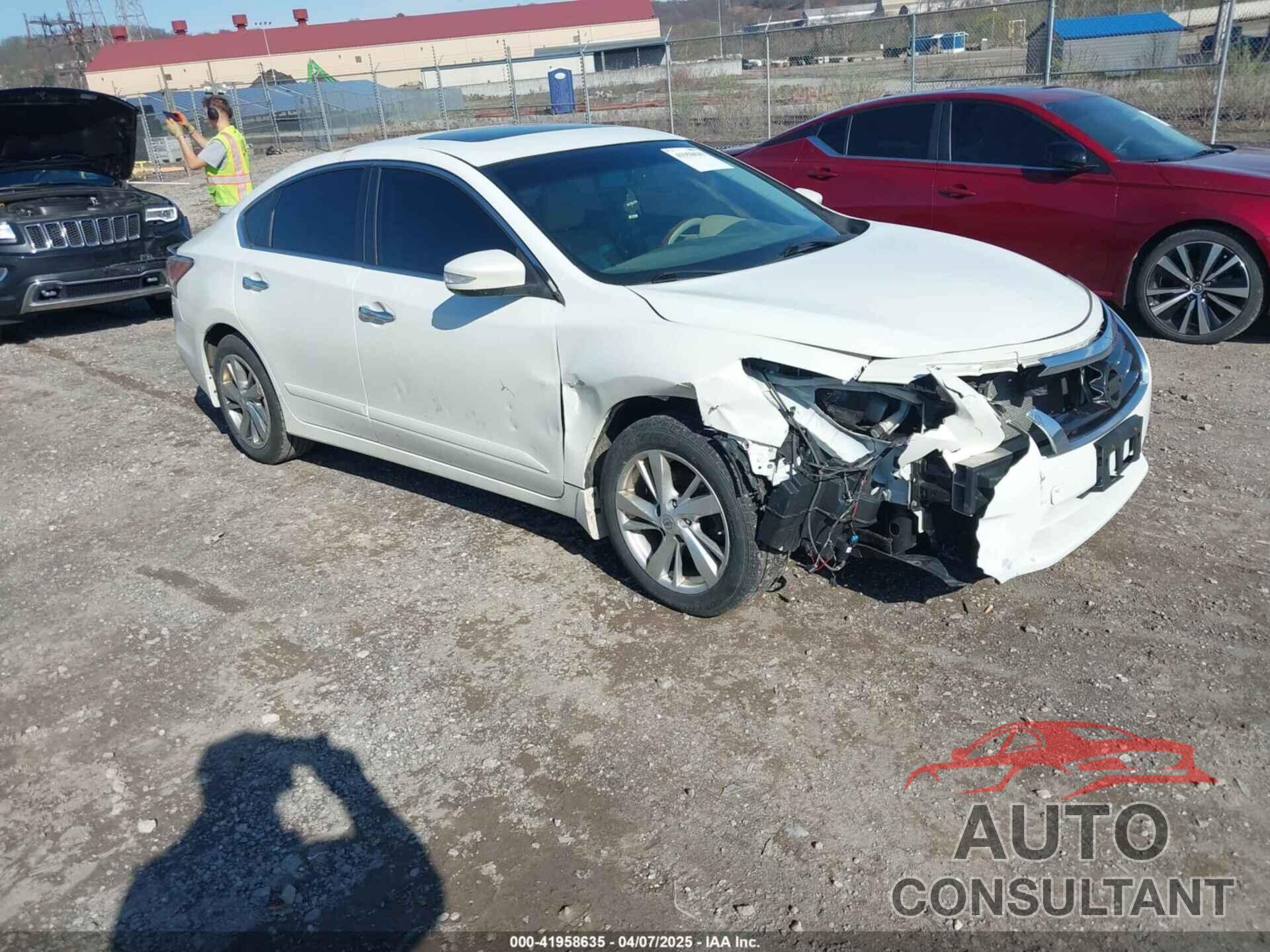 NISSAN ALTIMA 2015 - 1N4AL3AP1FN873718