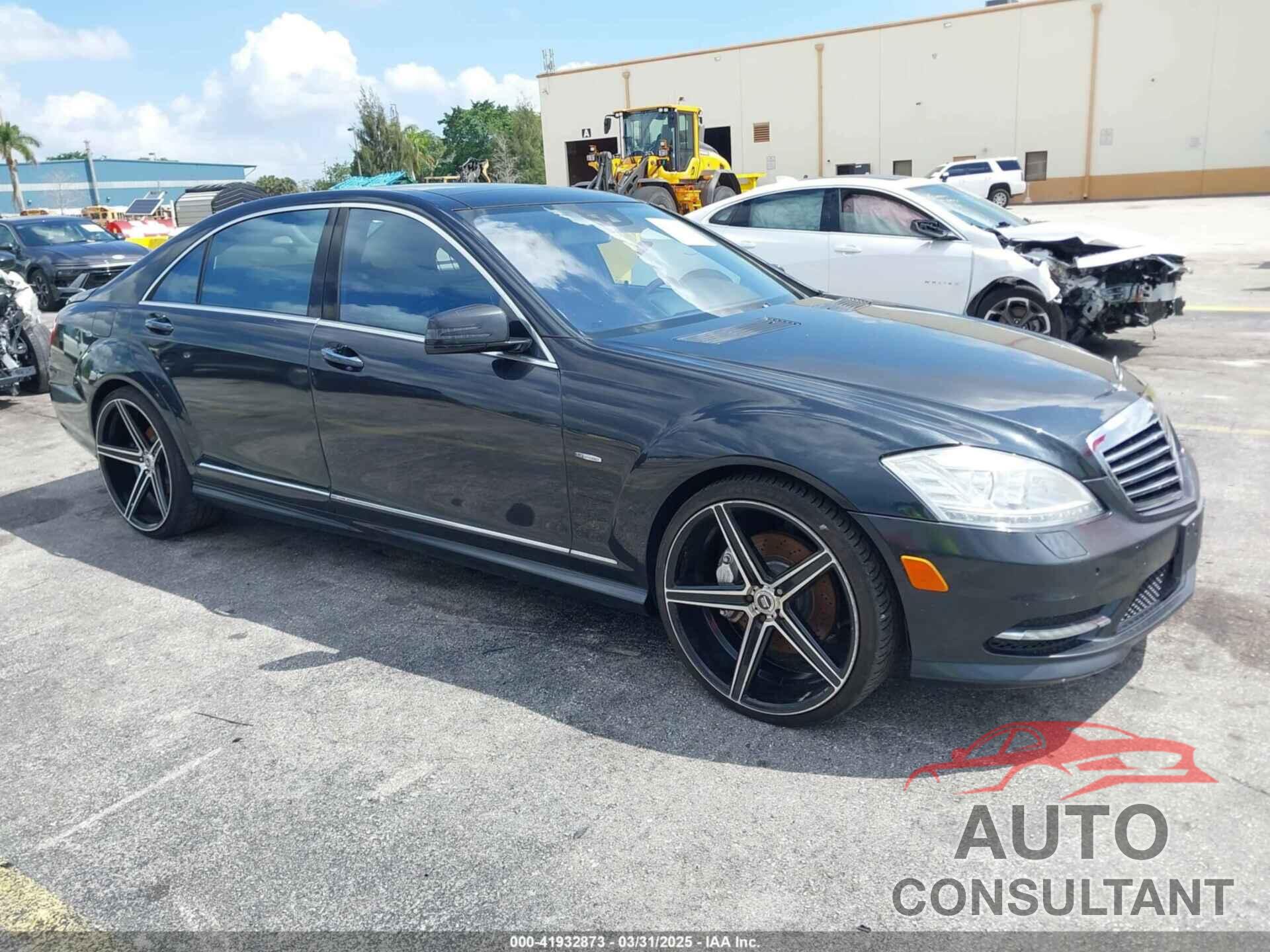 MERCEDES-BENZ S 550 2012 - WDDNG9EB6CA432600
