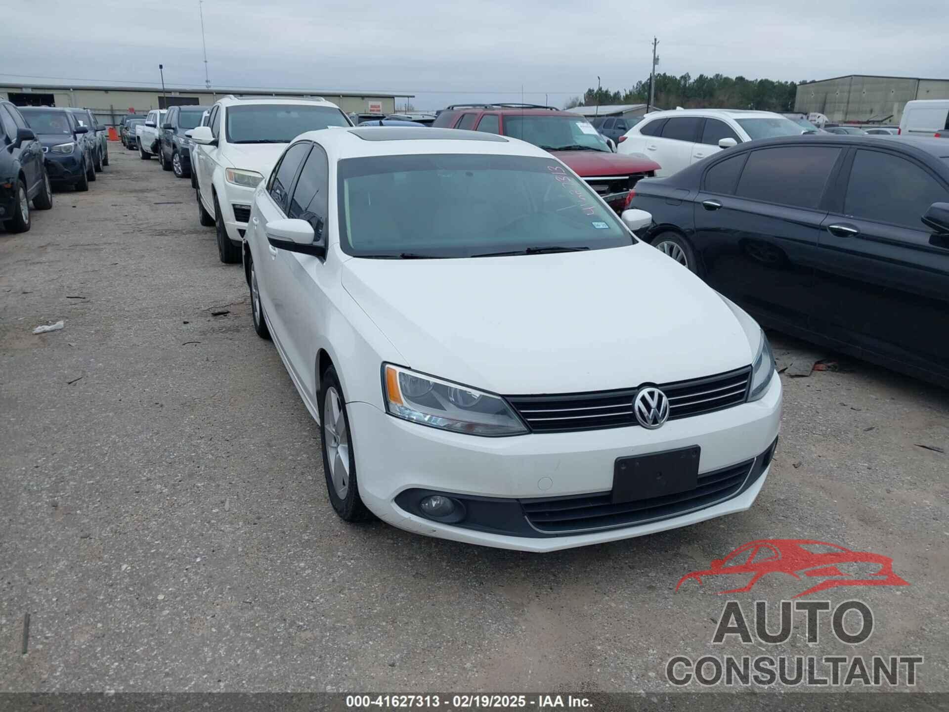 VOLKSWAGEN JETTA 2012 - 3VWLL7AJ3CM367932