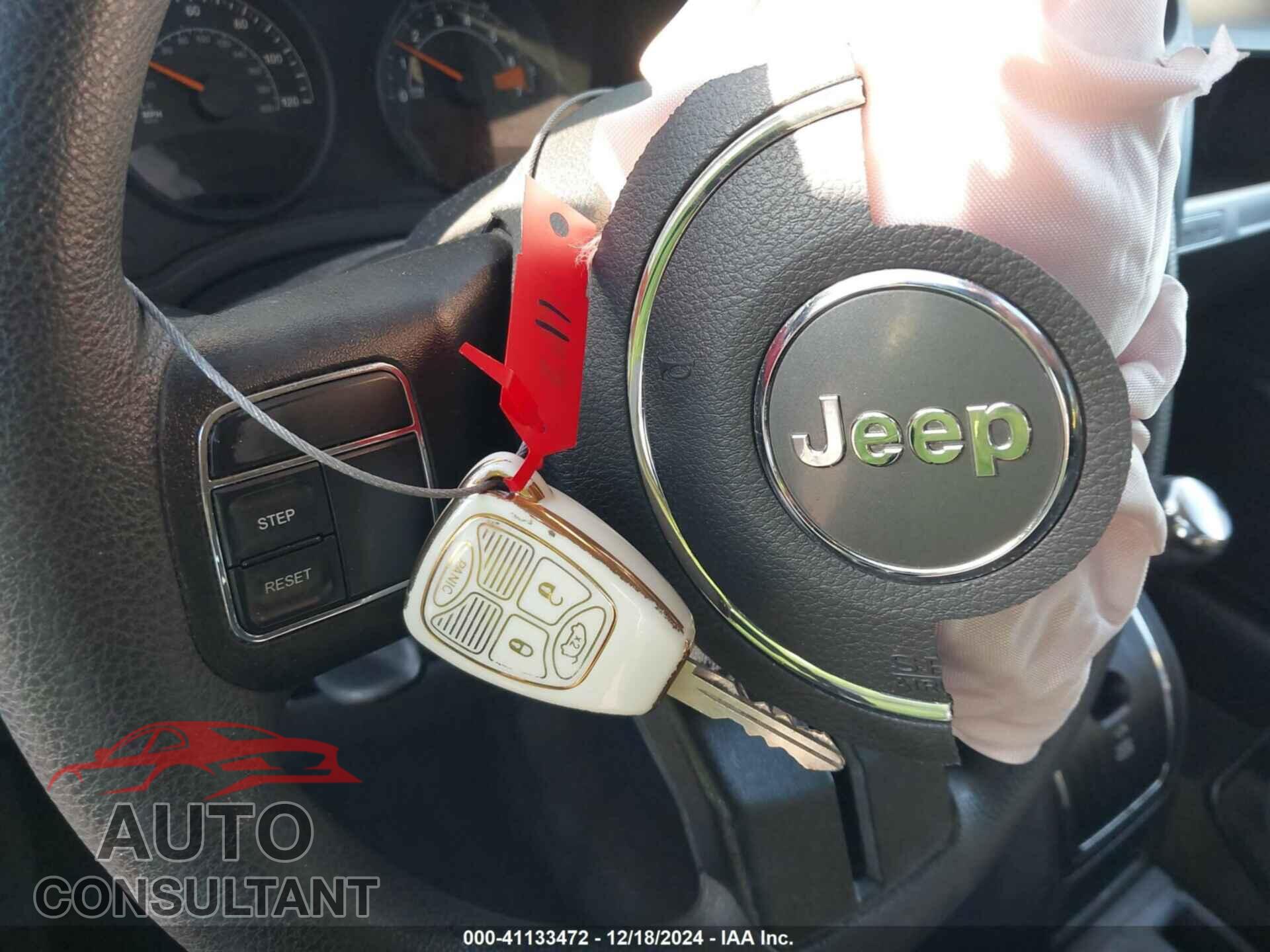 JEEP COMPASS 2015 - 1C4NJCBA0FD262354
