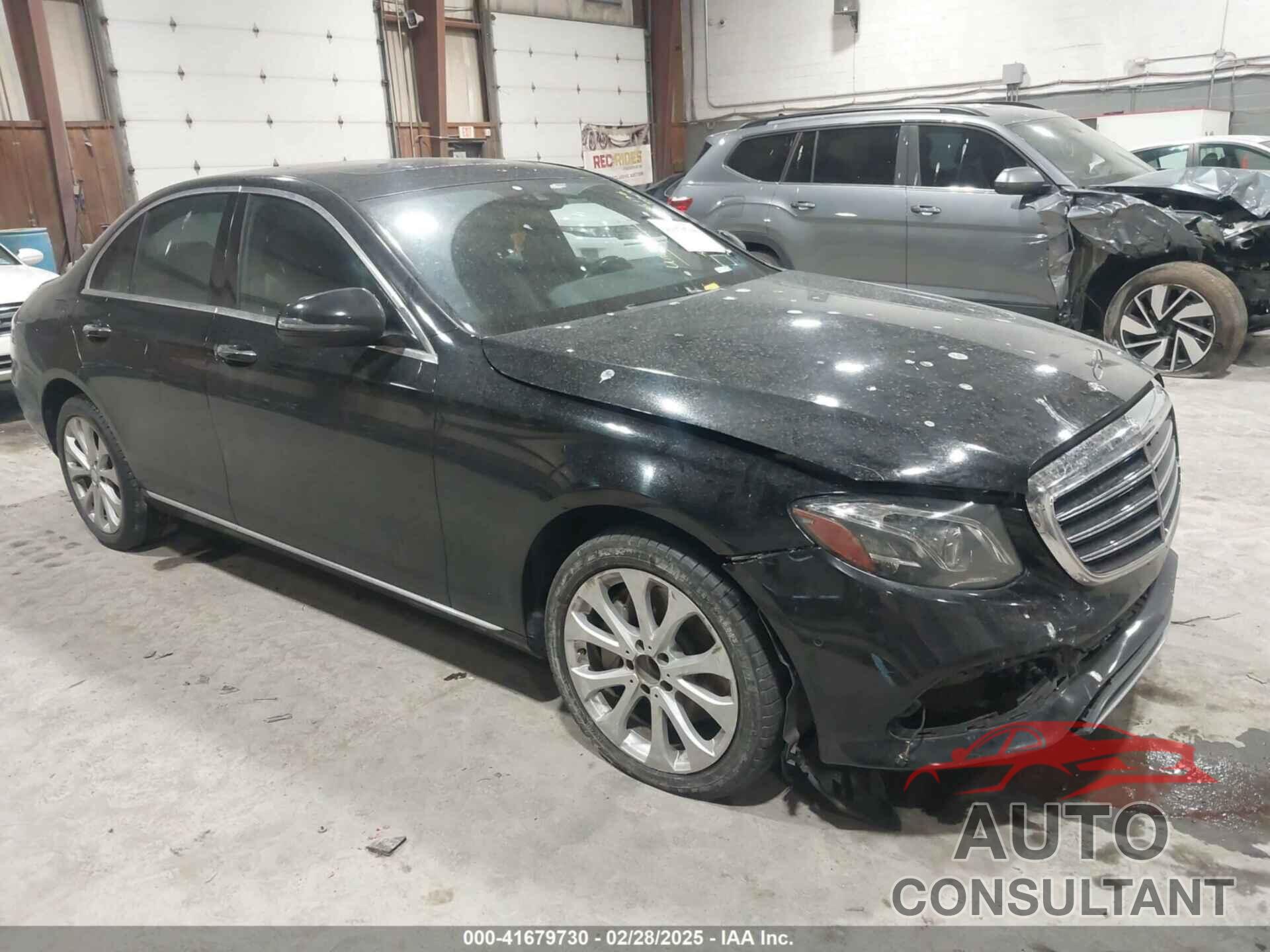 MERCEDES-BENZ E 300 2017 - WDDZF4KB2HA133513
