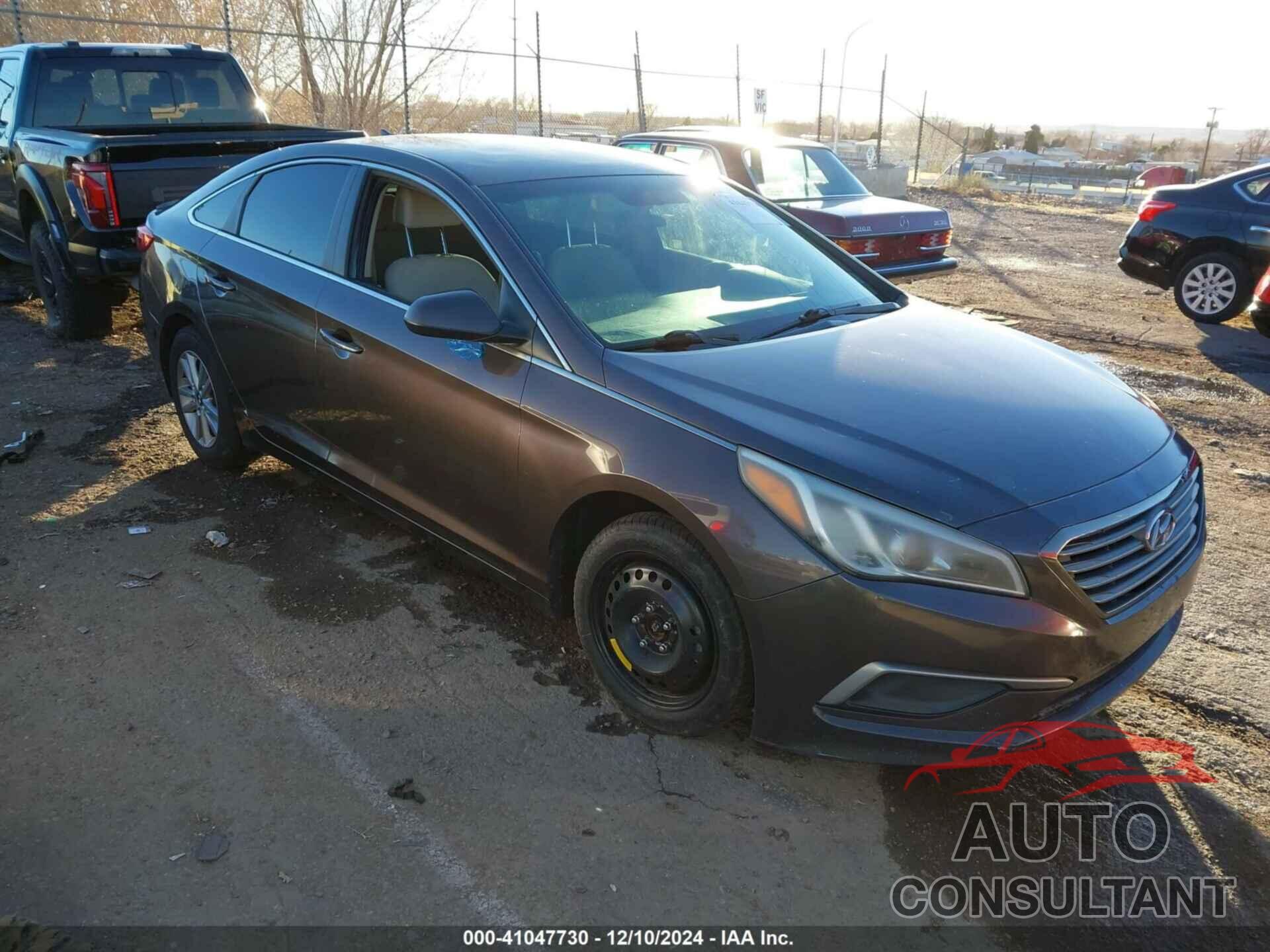 HYUNDAI SONATA 2017 - 5NPE24AF8HH515191