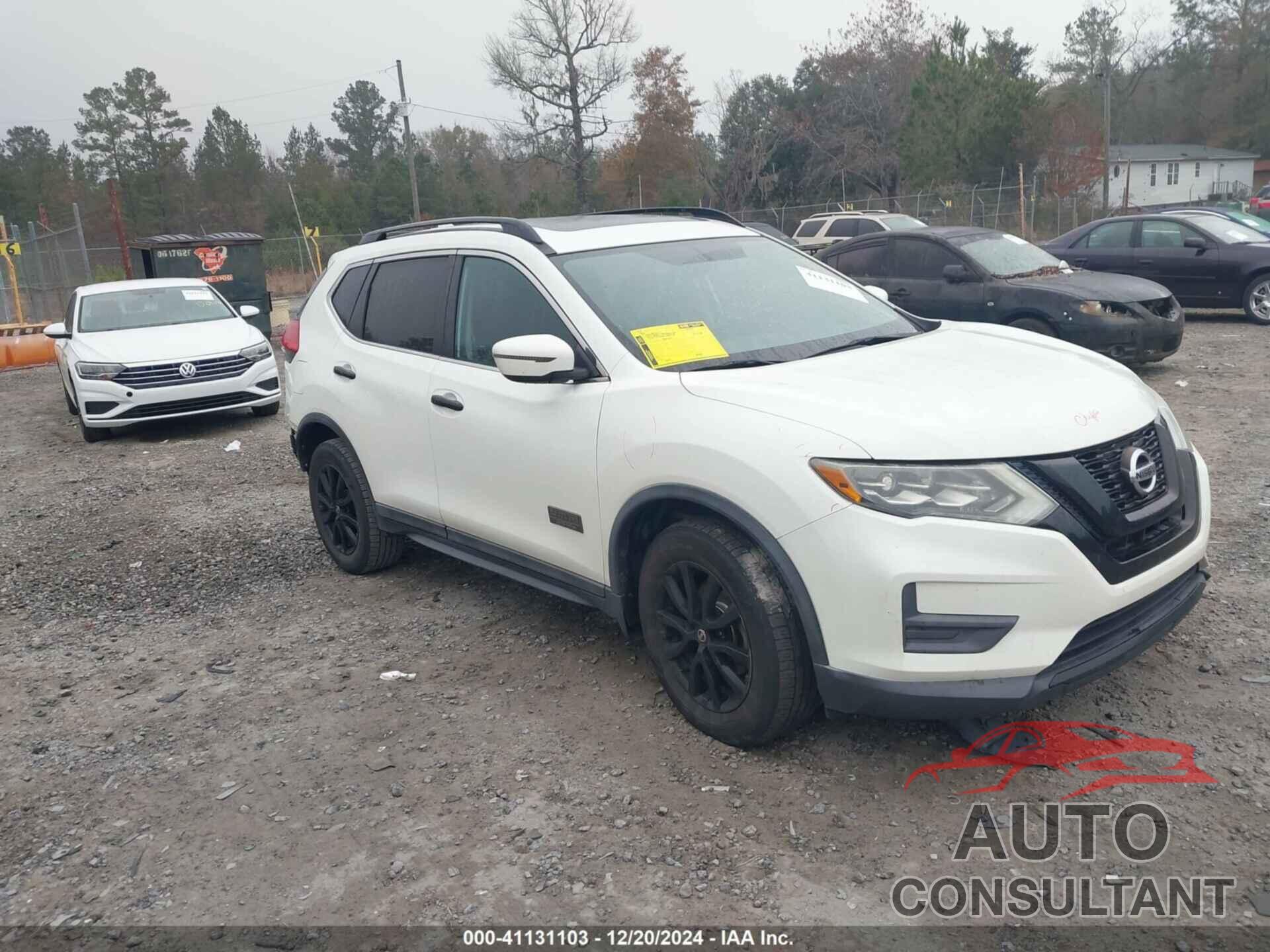 NISSAN ROGUE 2017 - 5N1AT2MT3HC758836