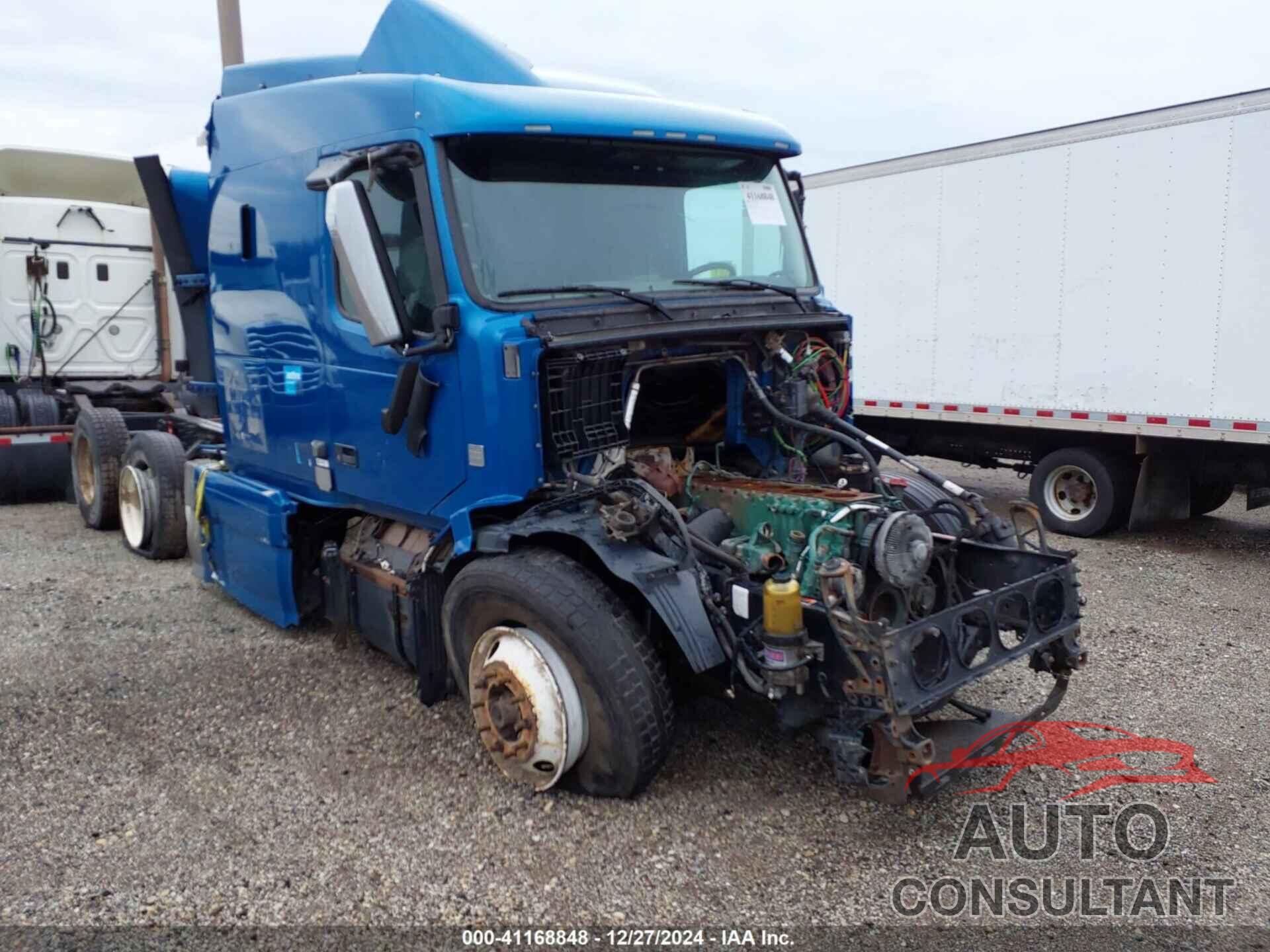 VOLVO VNL 2018 - 4V4NC9EH5JN885983