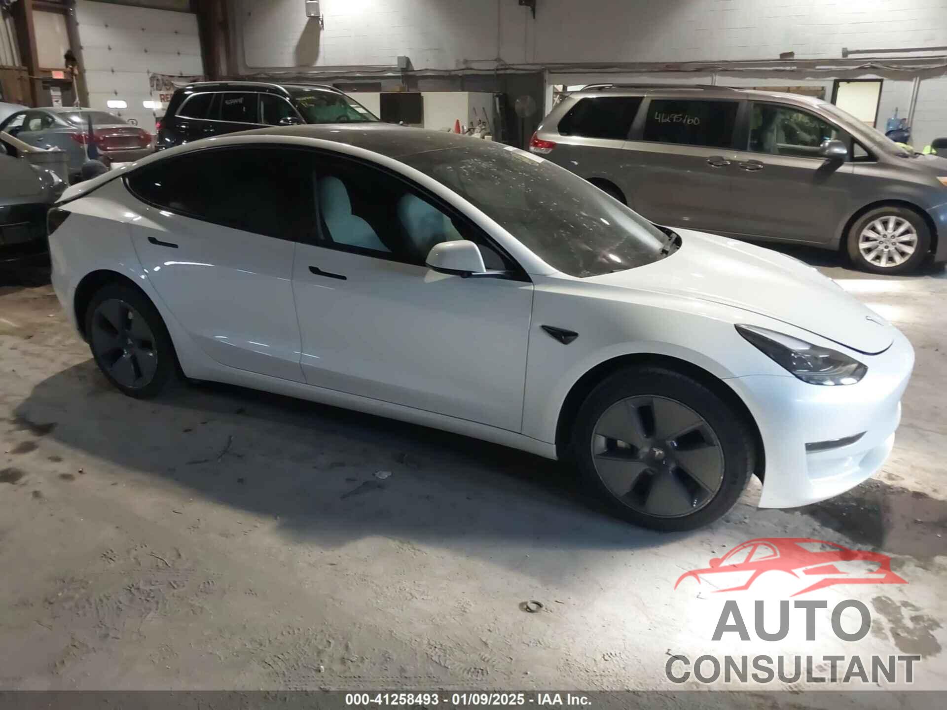 TESLA MODEL 3 2023 - 5YJ3E1EA7PF383727