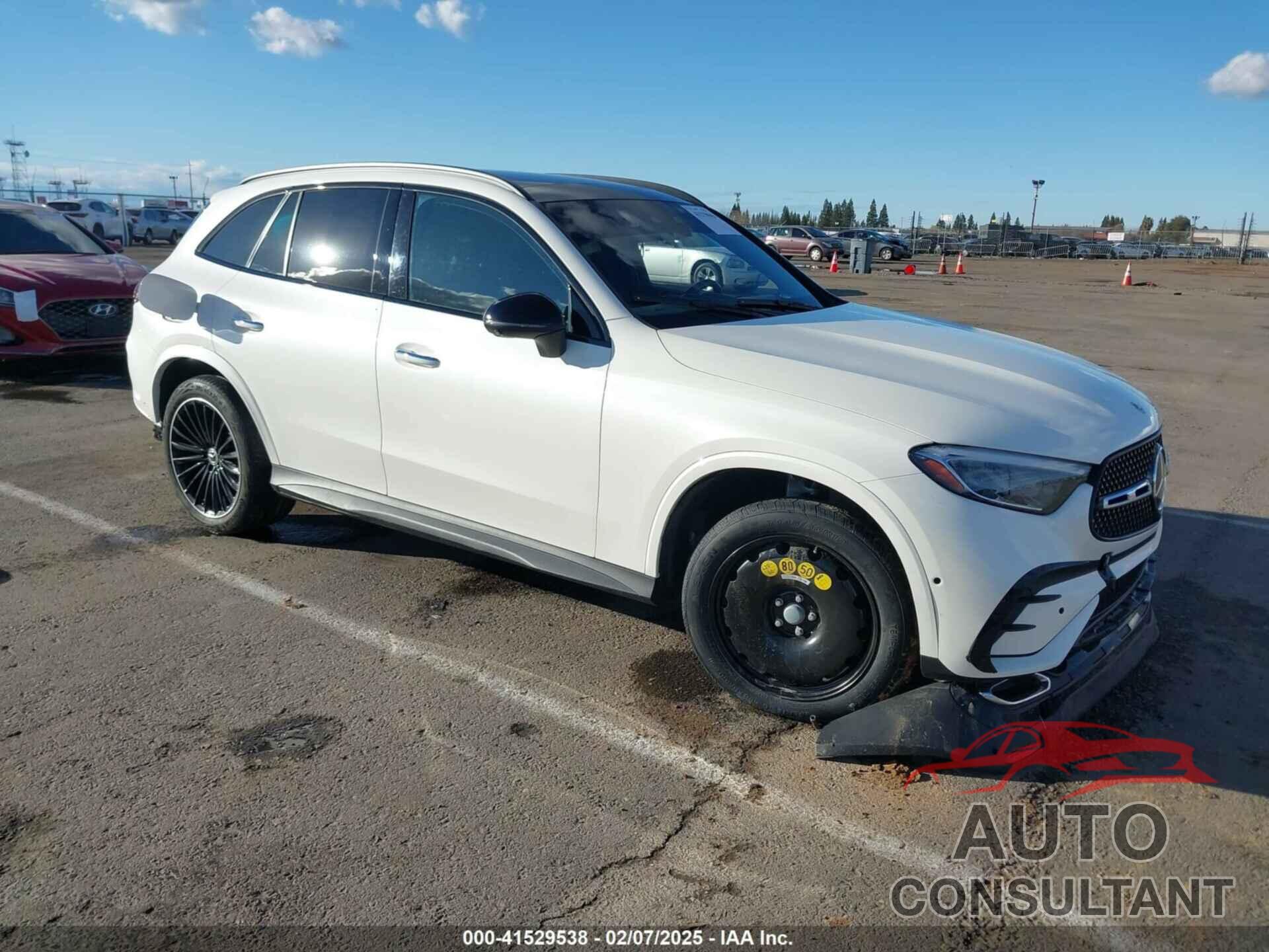 MERCEDES-BENZ GLC 300 2023 - W1NKM4HB1PU027262