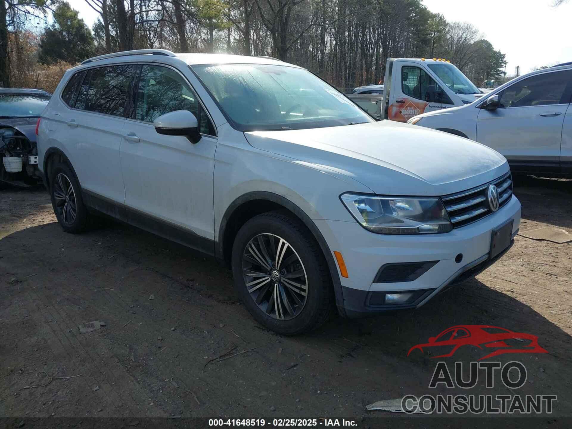 VOLKSWAGEN TIGUAN 2018 - 3VV2B7AX4JM009145