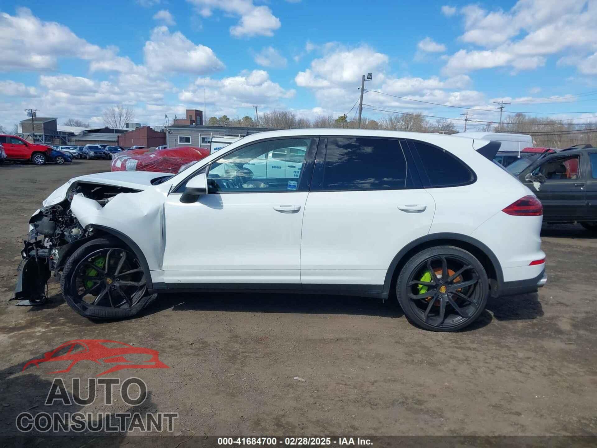 PORSCHE CAYENNE 2016 - WP1AA2A26GLA02503