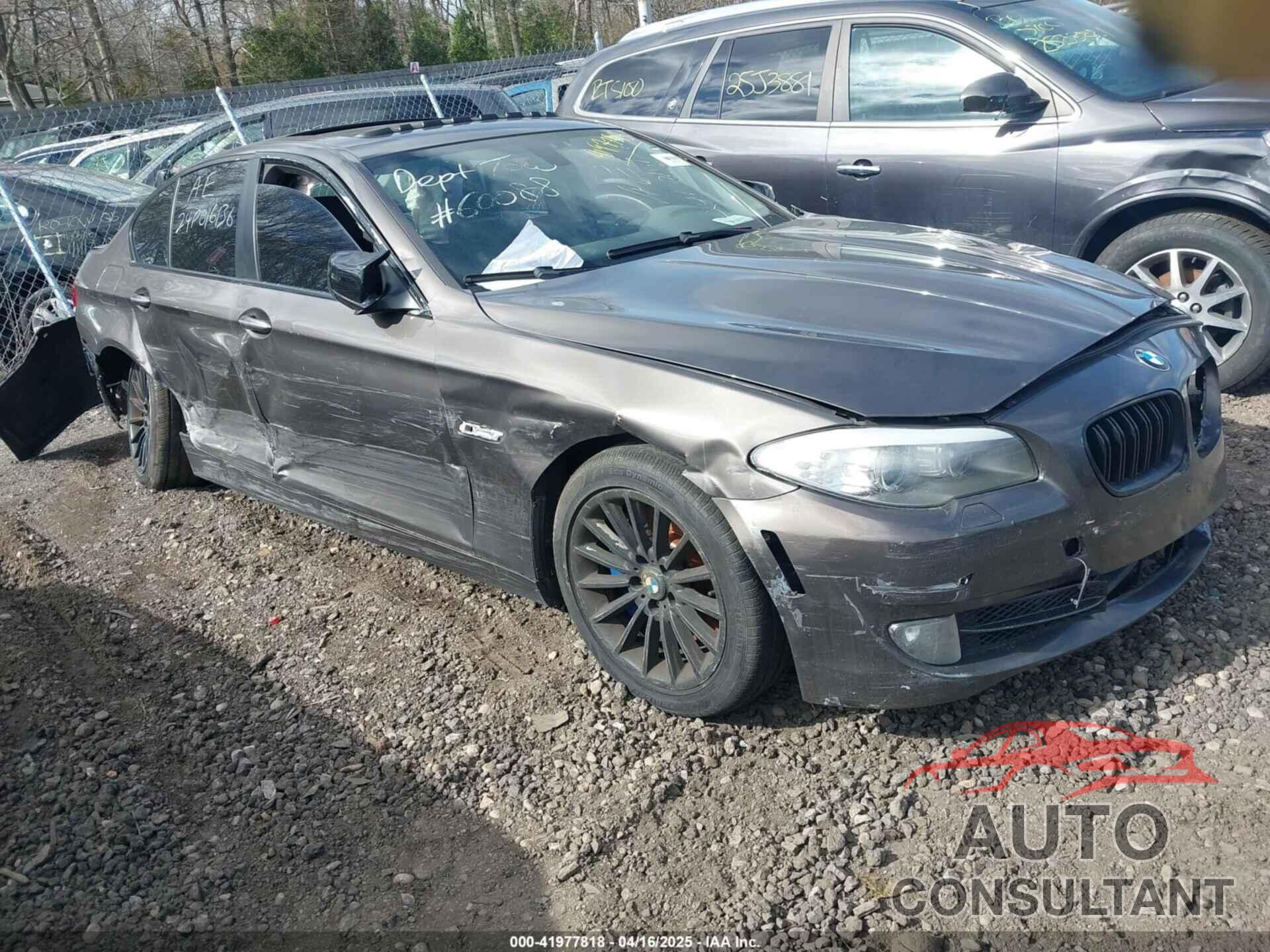 BMW 535I 2013 - WBAFU7C55DDU72477