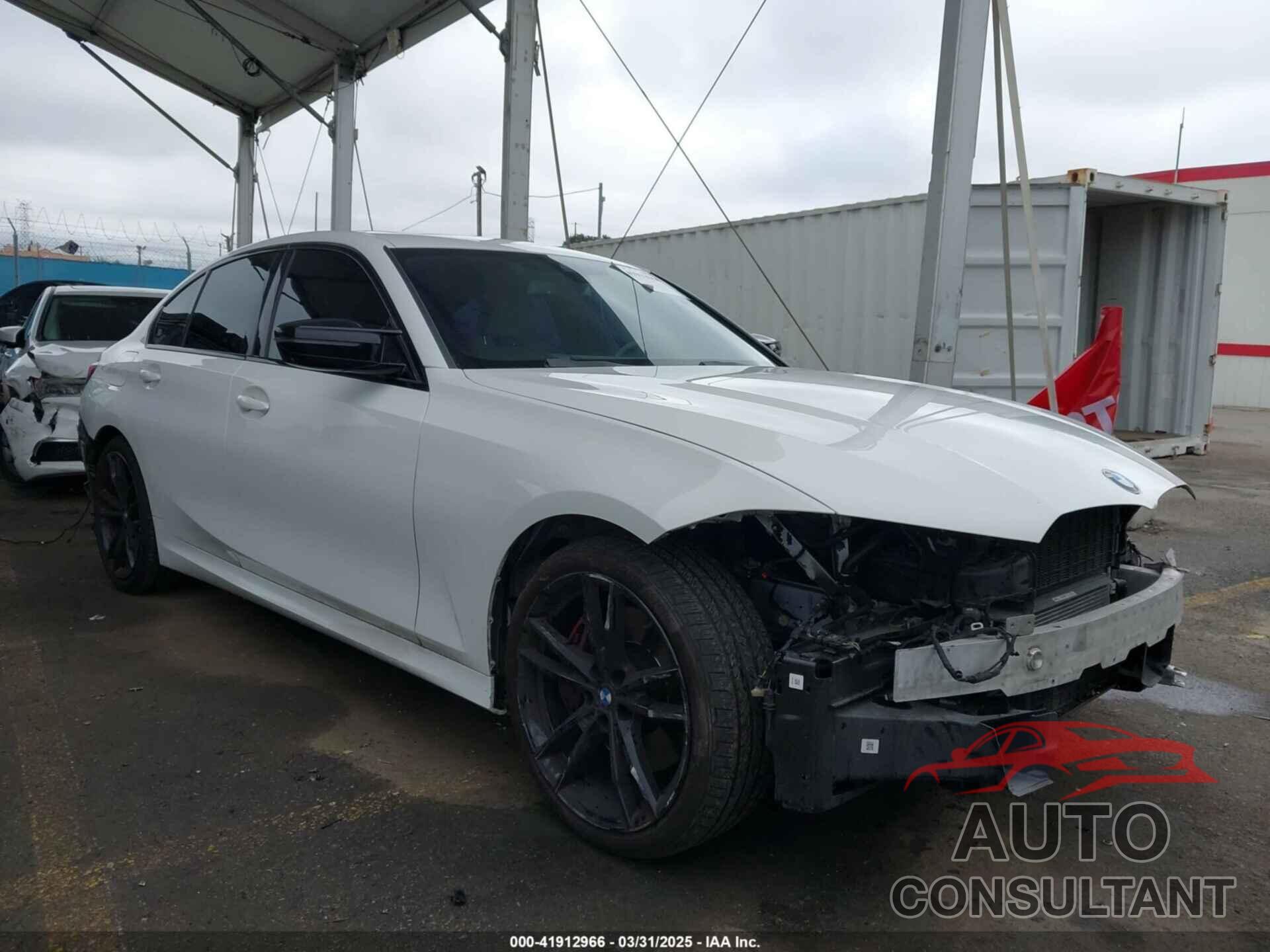 BMW 3 SERIES 2023 - 3MW49FF03P8C90698