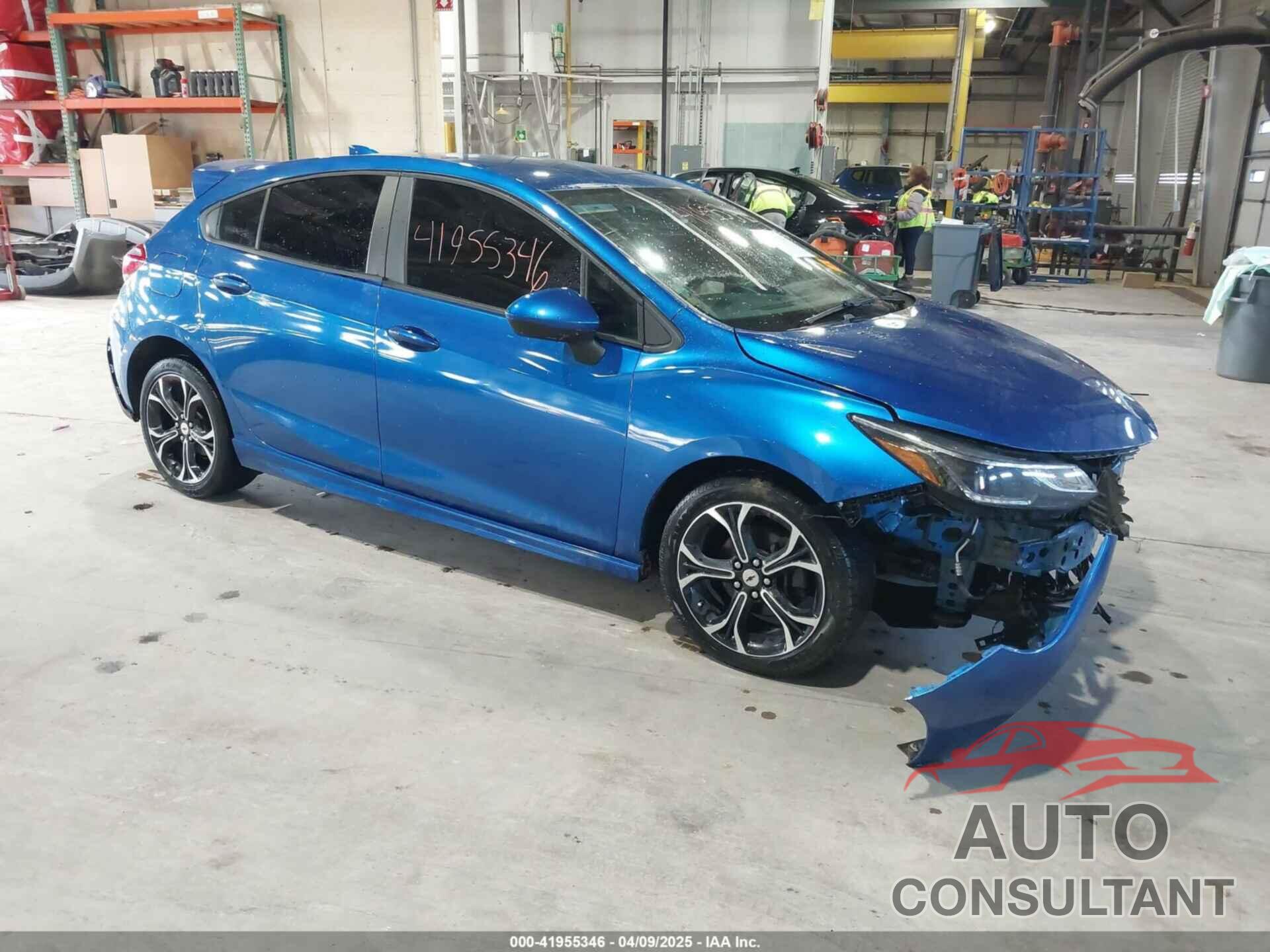 CHEVROLET CRUZE 2019 - 3G1BE6SM8KS594645