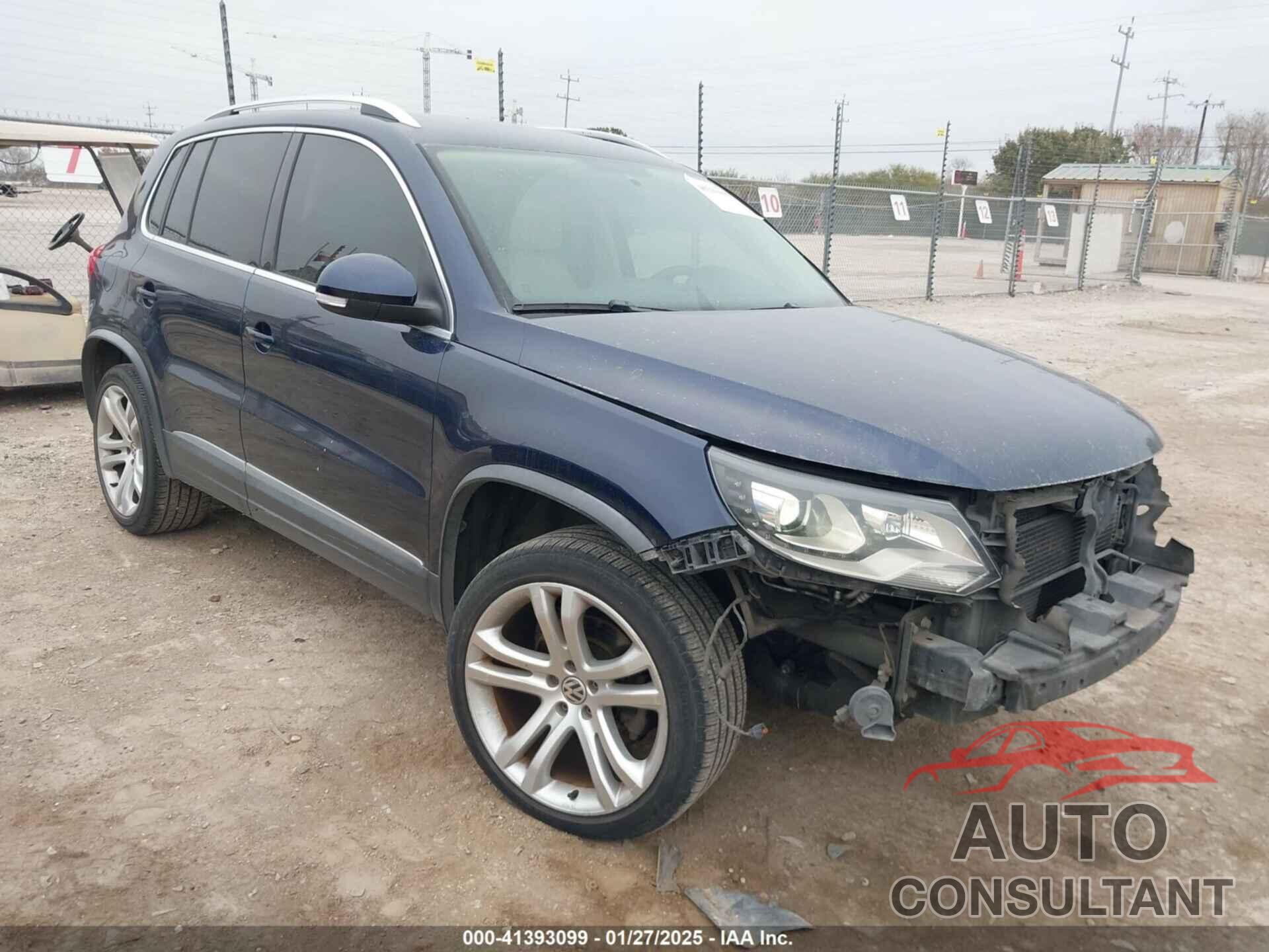 VOLKSWAGEN TIGUAN 2012 - WVGAV7AX4CW557212