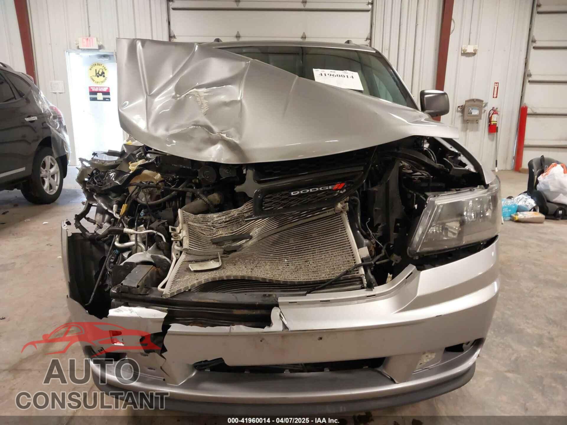 DODGE JOURNEY 2017 - 3C4PDCAB4HT614147