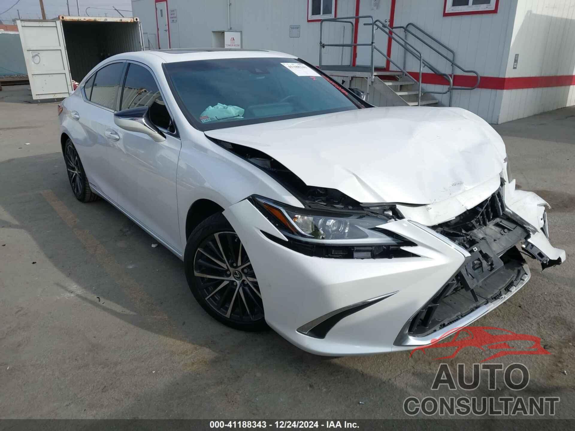 LEXUS ES 300H 2022 - 58ADA1C13NU020711