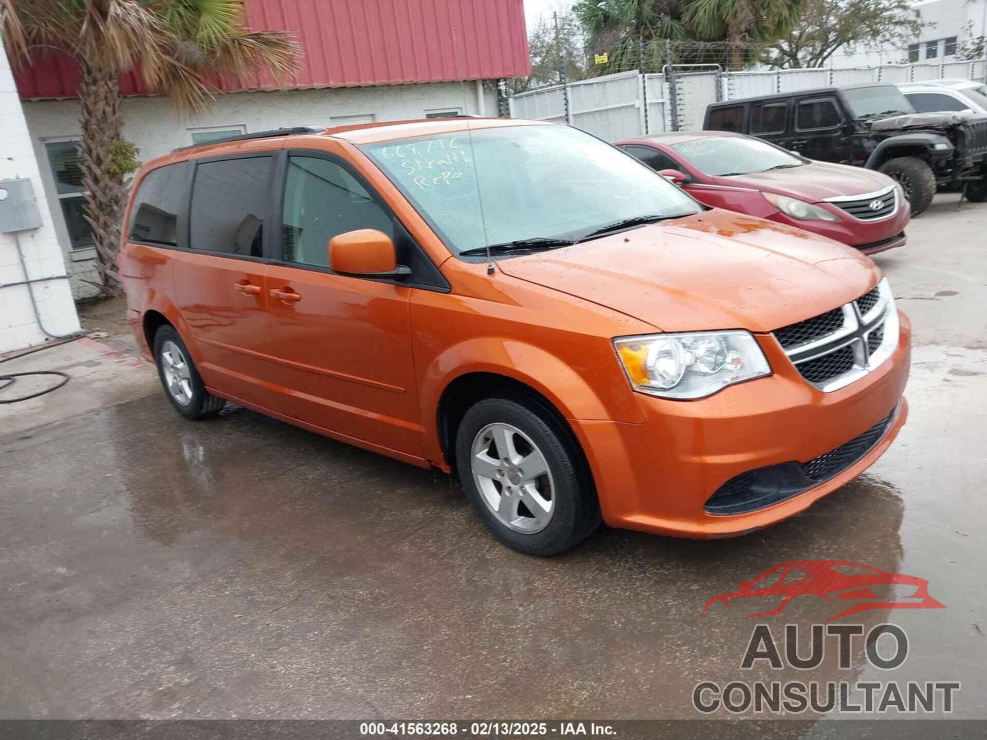 DODGE GRAND CARAVAN 2011 - 2D4RN3DG9BR668716