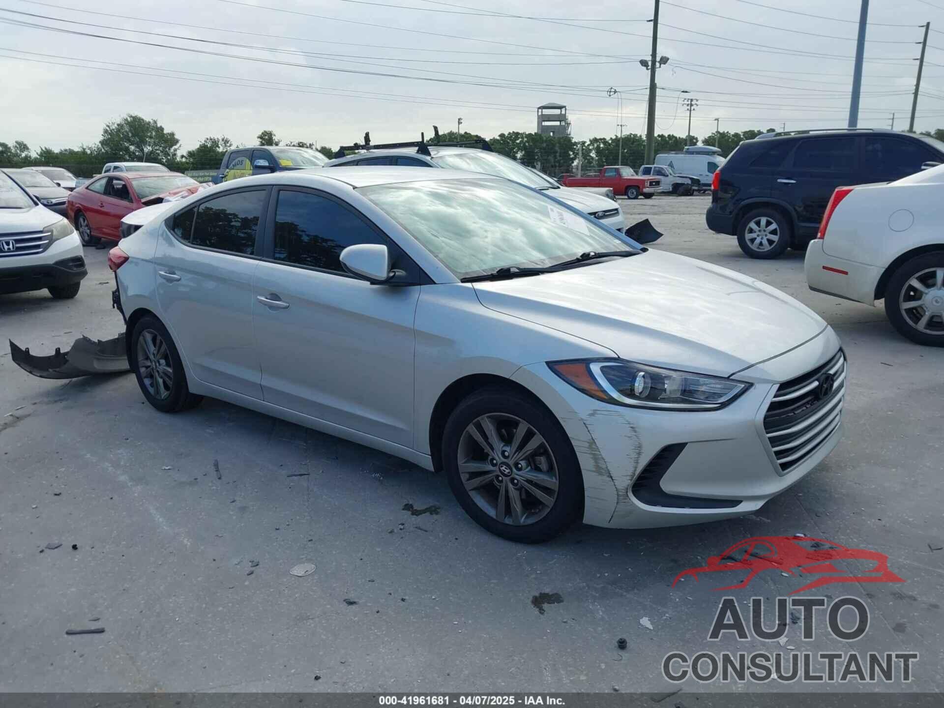HYUNDAI ELANTRA 2018 - 5NPD84LF9JH389453