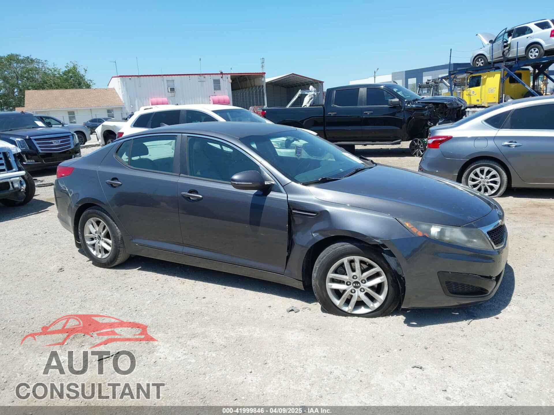 KIA OPTIMA 2011 - KNAGM4A78B5185164
