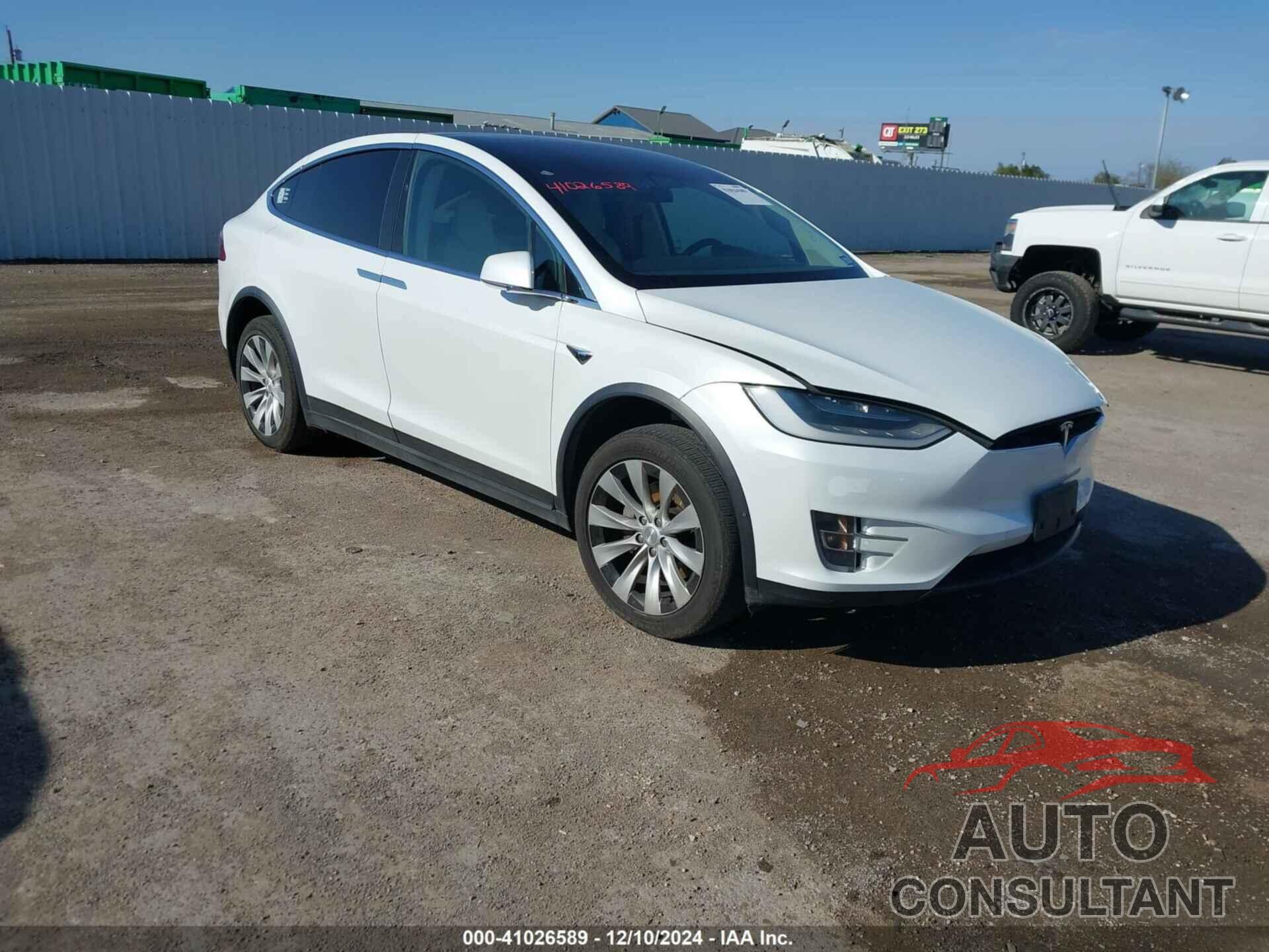 TESLA MODEL X 2019 - 5YJXCAE26KF185794