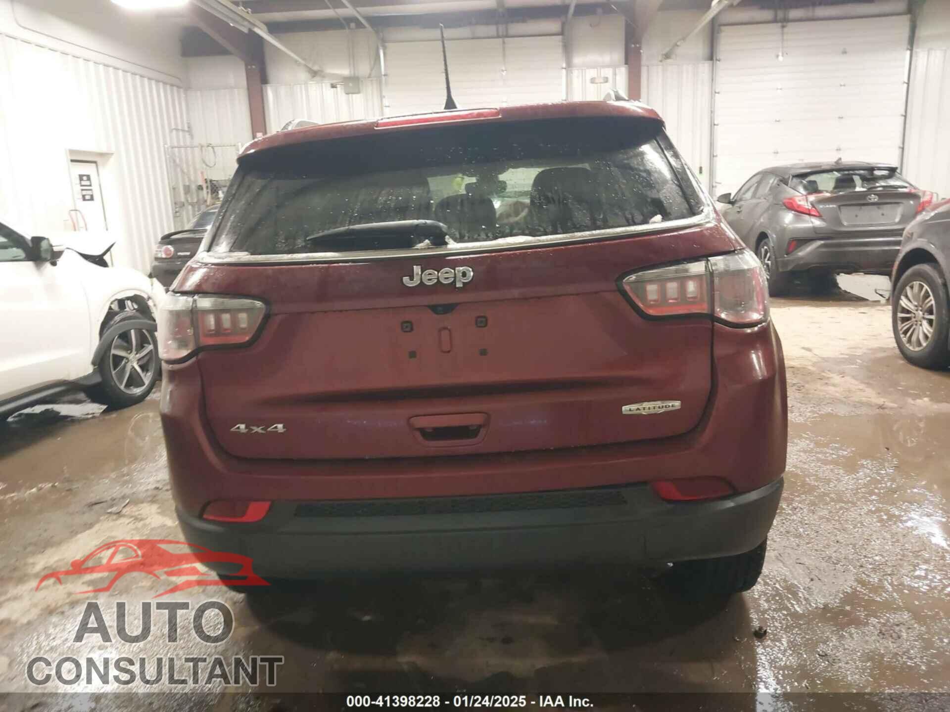 JEEP COMPASS 2020 - 3C4NJDBB9LT255911